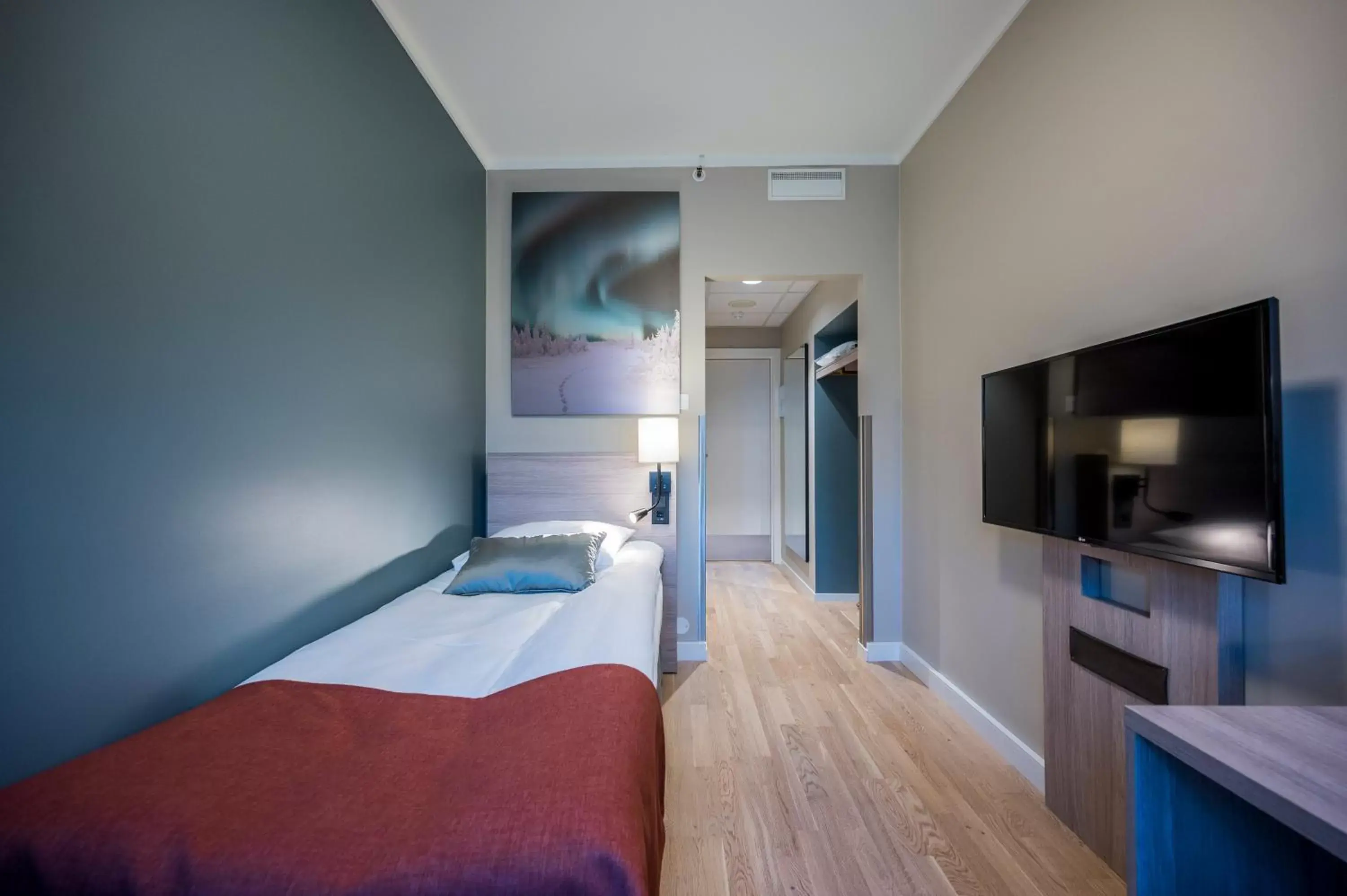 Compact Atrium view in Quality Hotel Saga Compact Atrium view in Quality Hotel Saga