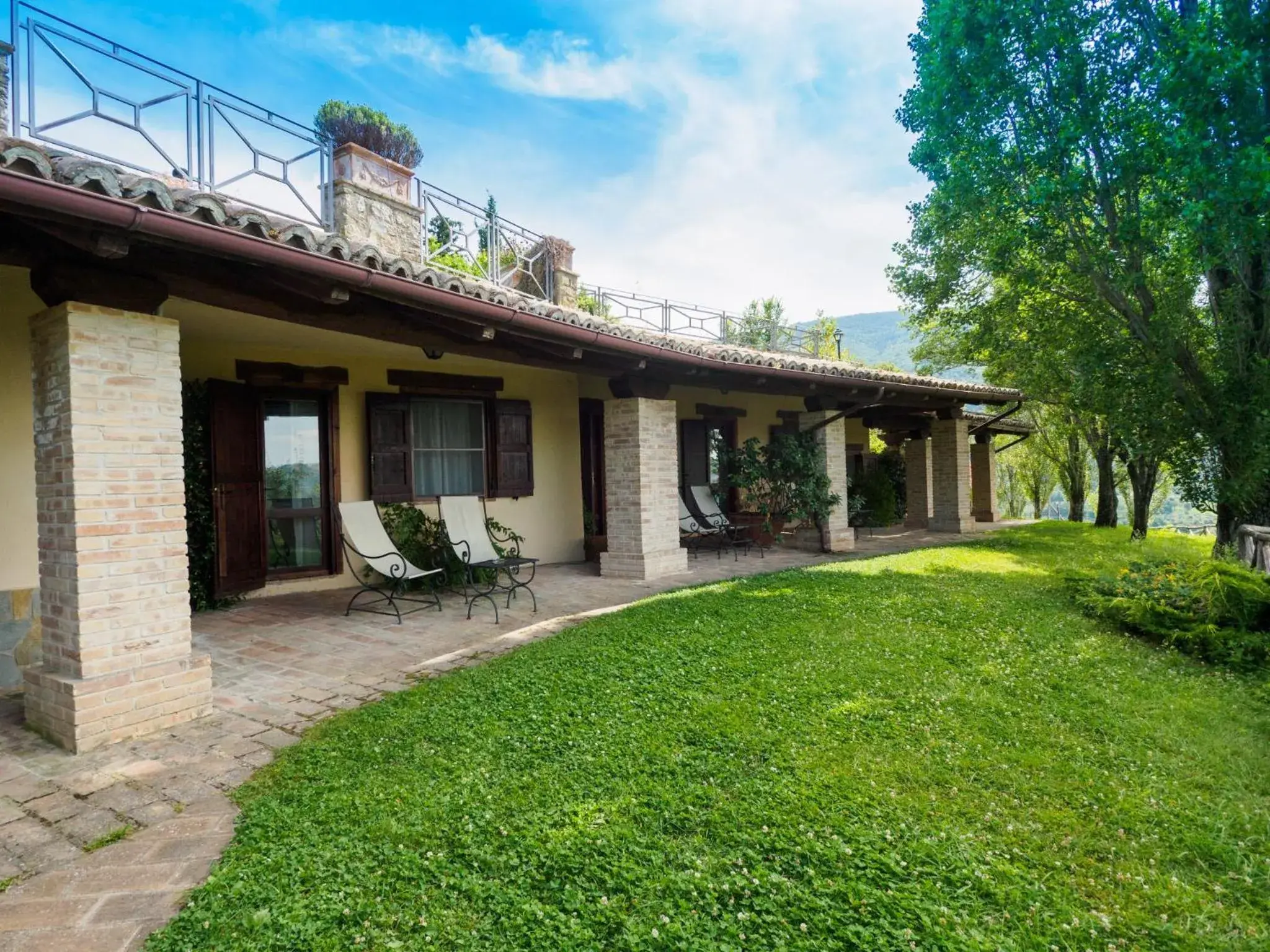 Deluxe Double Room in Le Silve di Armenzano Deluxe Double Room in Le Silve di Armenzano