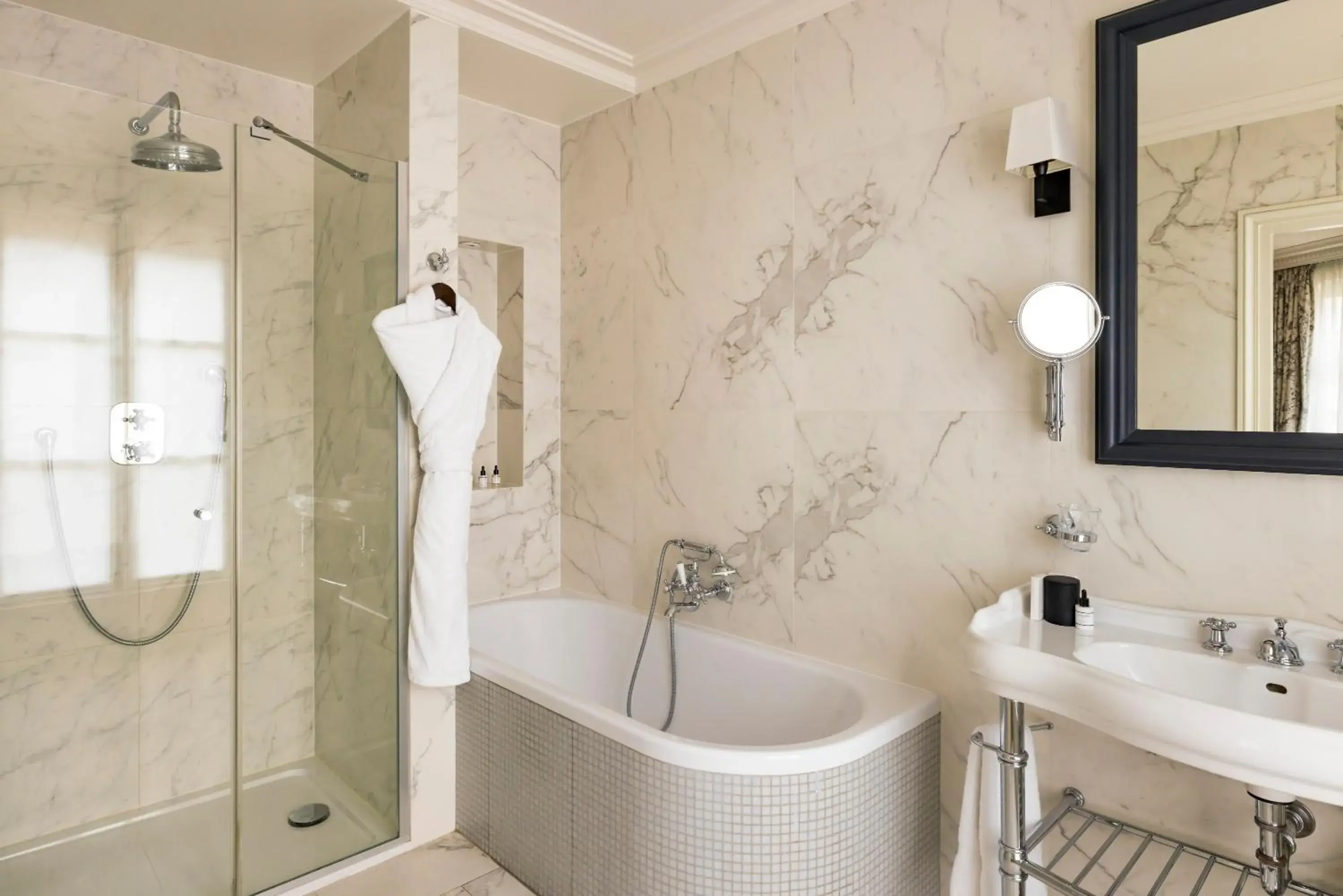Junior Suite in Pavillon Faubourg Saint-Germain & Spa Junior Suite in Pavillon Faubourg Saint-Germain & Spa