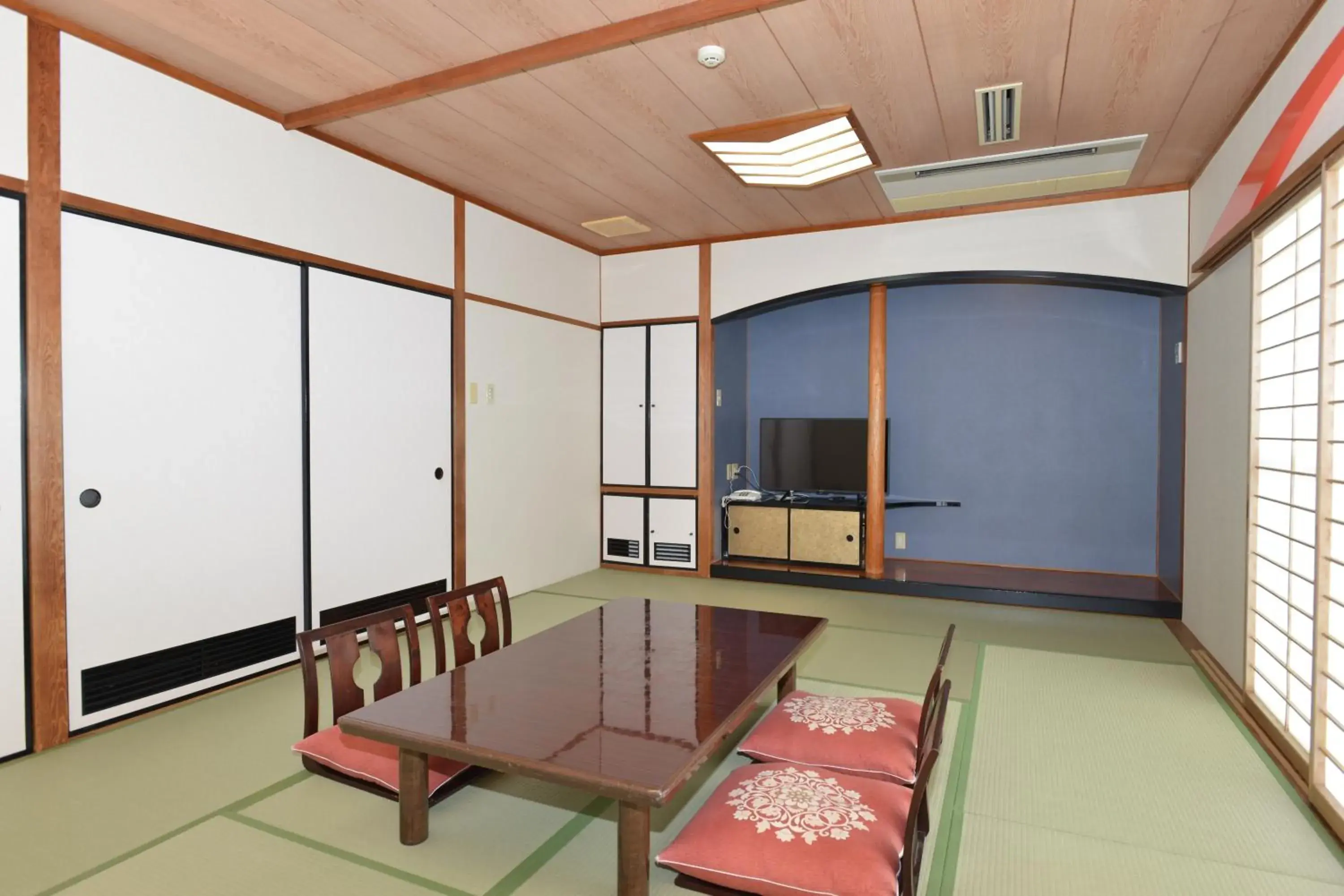 Japanese-Style Room with Shared Bathroom without View 21㎡ Non-Smoking - South Building in Yataro Hotel Japanese-Style Room with Shared Bathroom without View 21㎡ Non-Smoking - South Building in Yataro Hotel