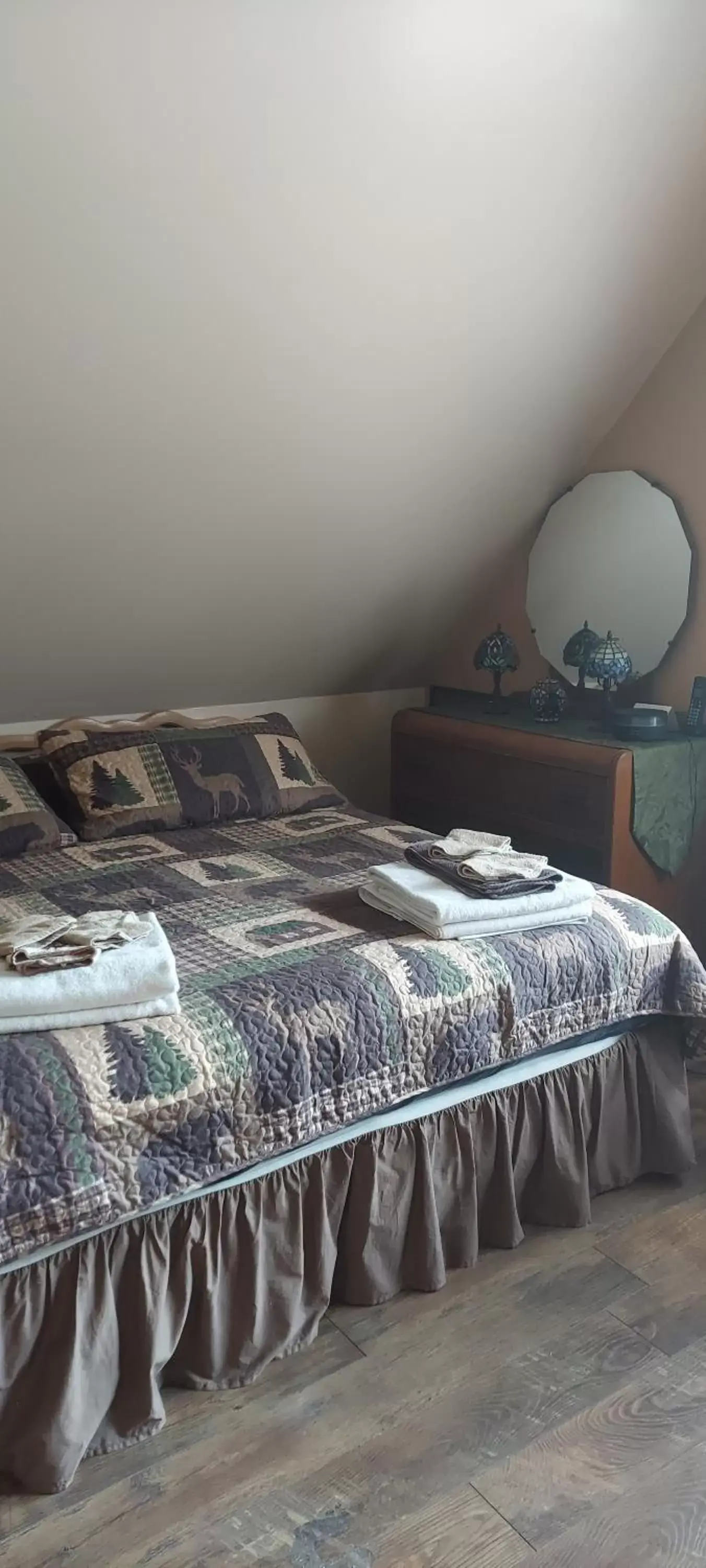 Family Suite in The Old Tioga Inn Bed and Breakfast Family Suite in The Old Tioga Inn Bed and Breakfast