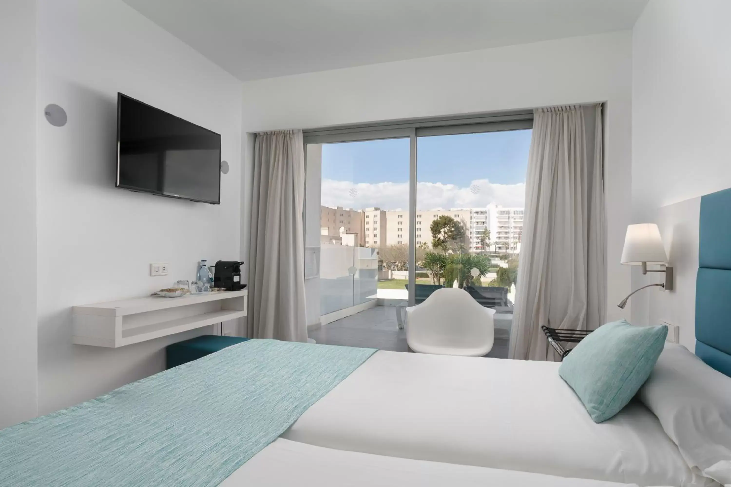 Superior Double Room with Terrace in Alua Leo Superior Double Room with Terrace in Alua Leo