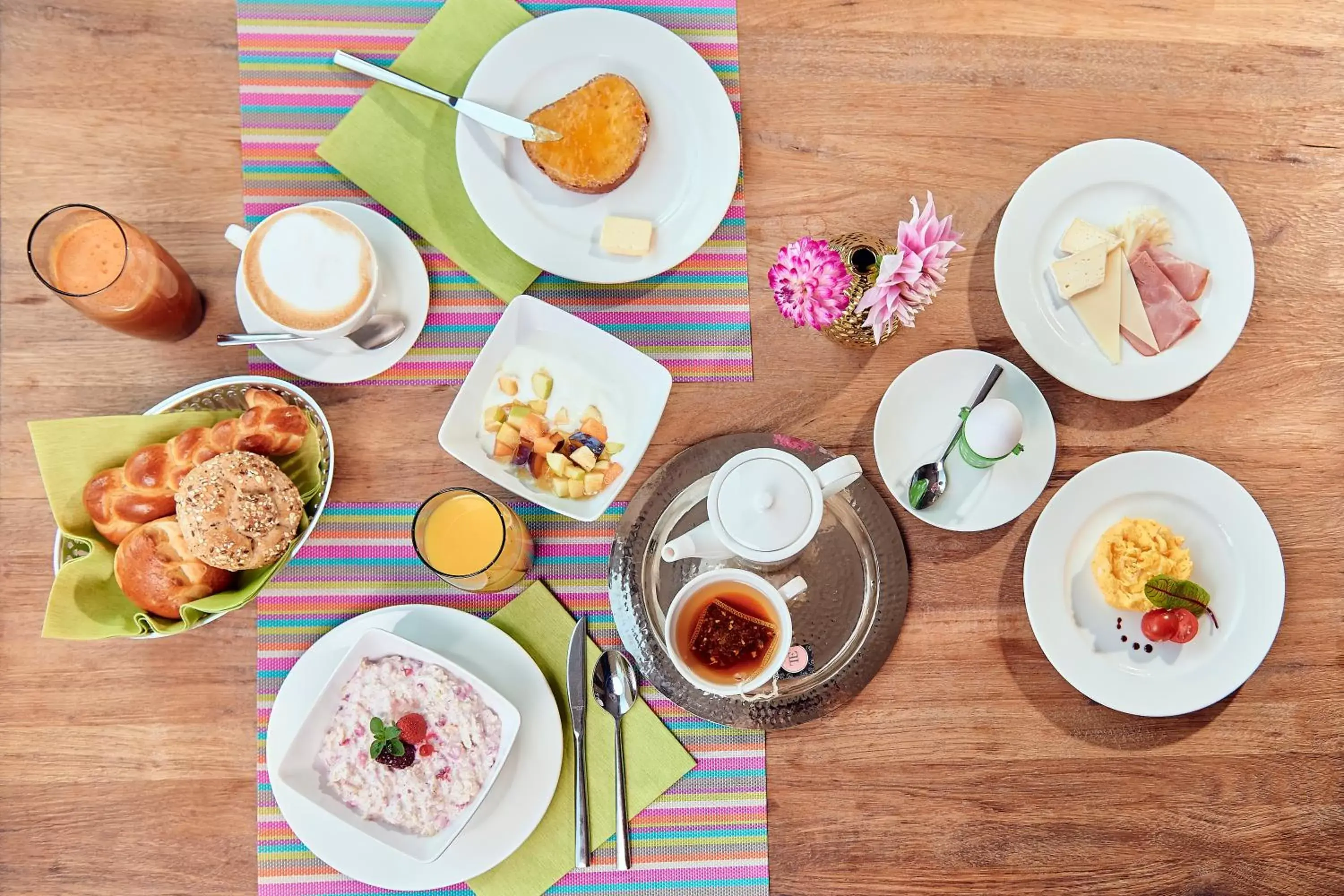 Deluxe Triple Room in Hotel National Deluxe Triple Room in Hotel National