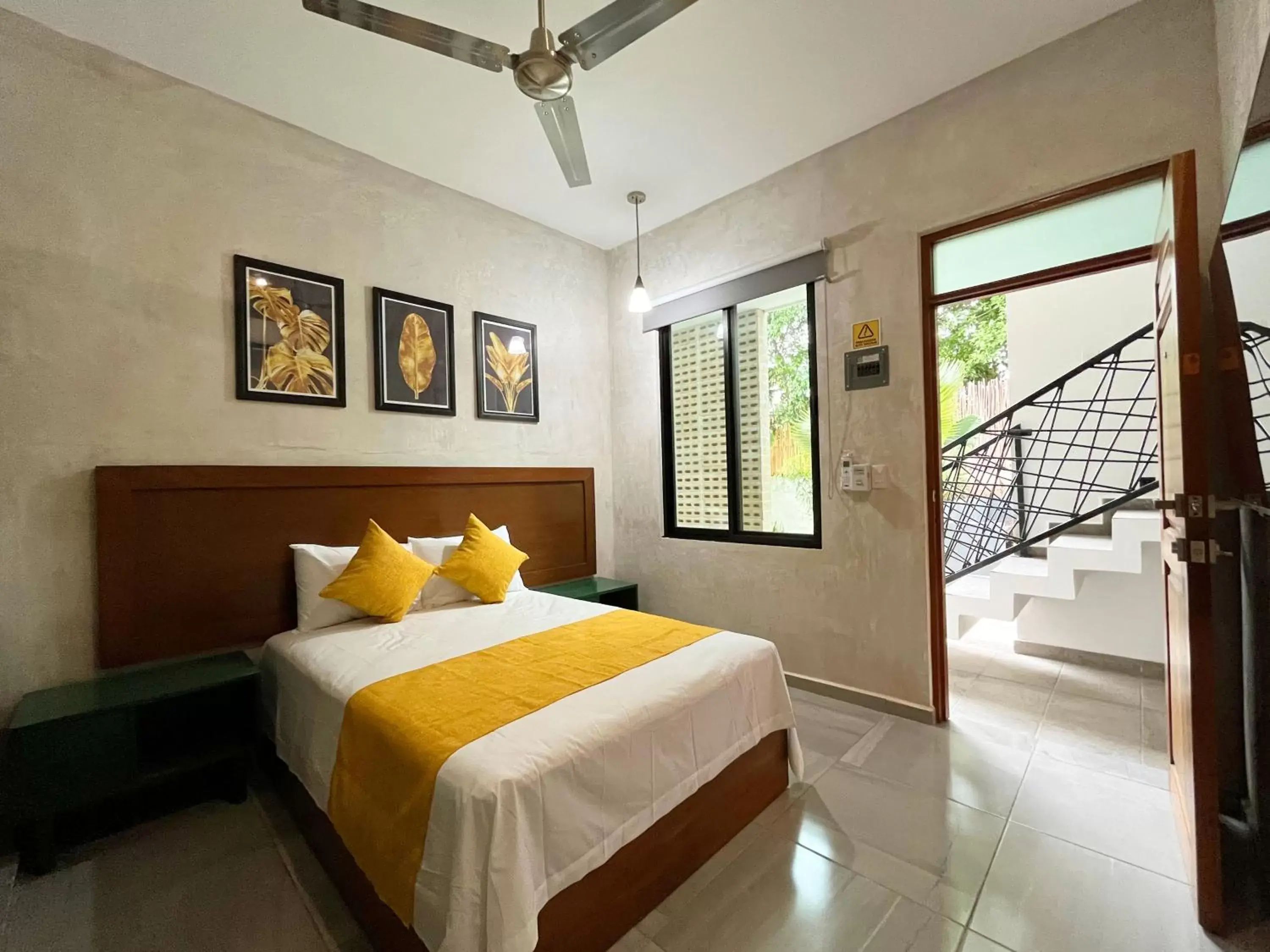 Standard Double Room in HOTEL KOOKAY VALLADOLID Standard Double Room in HOTEL KOOKAY VALLADOLID