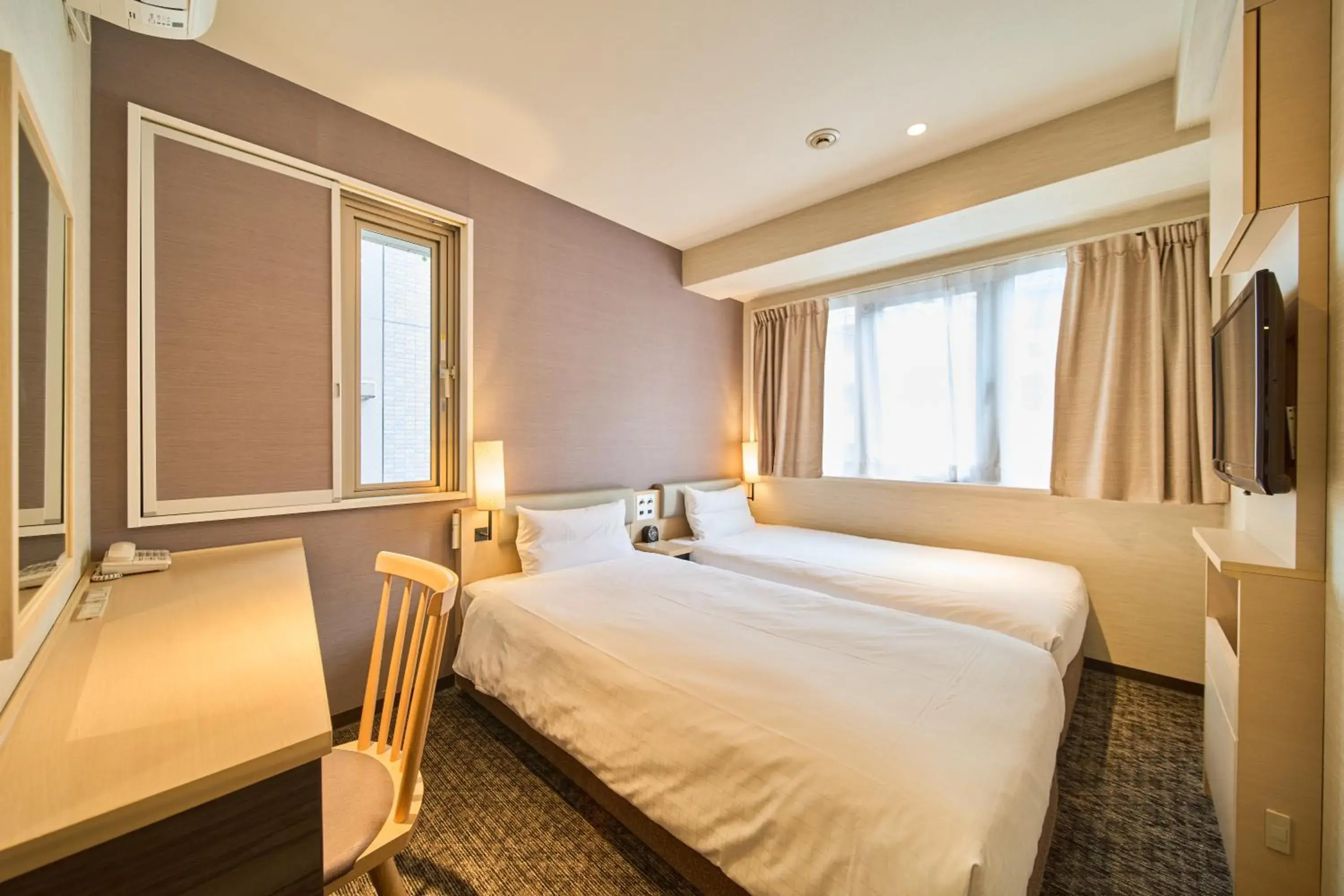 Economy Twin Room - Non-Smoking in Via inn Kyoto Shijomuromachi Economy Twin Room - Non-Smoking in Via inn Kyoto Shijomuromachi