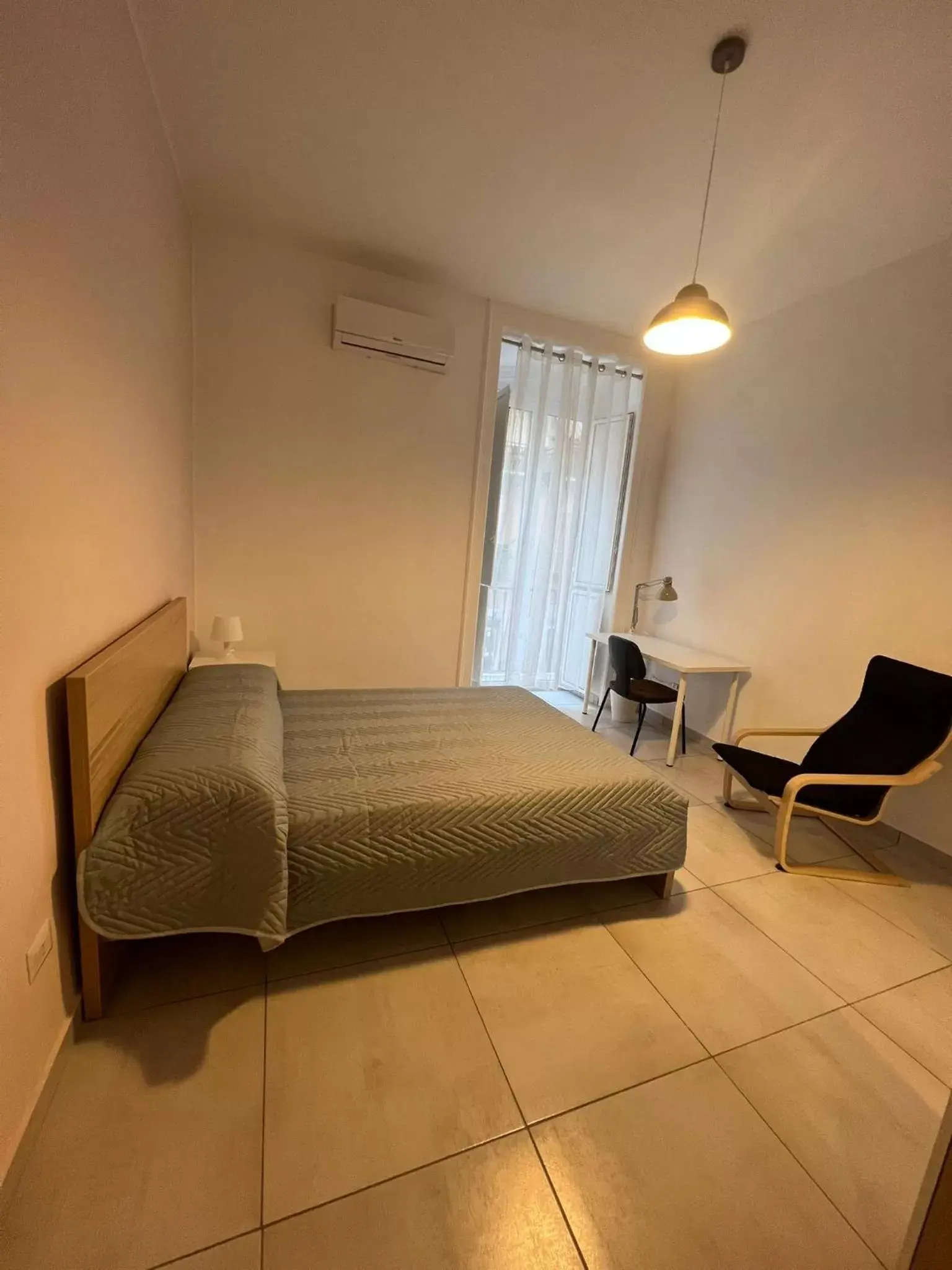 Triple Room with Private External Bathroom in Napoleò Triple Room with Private External Bathroom in Napoleò