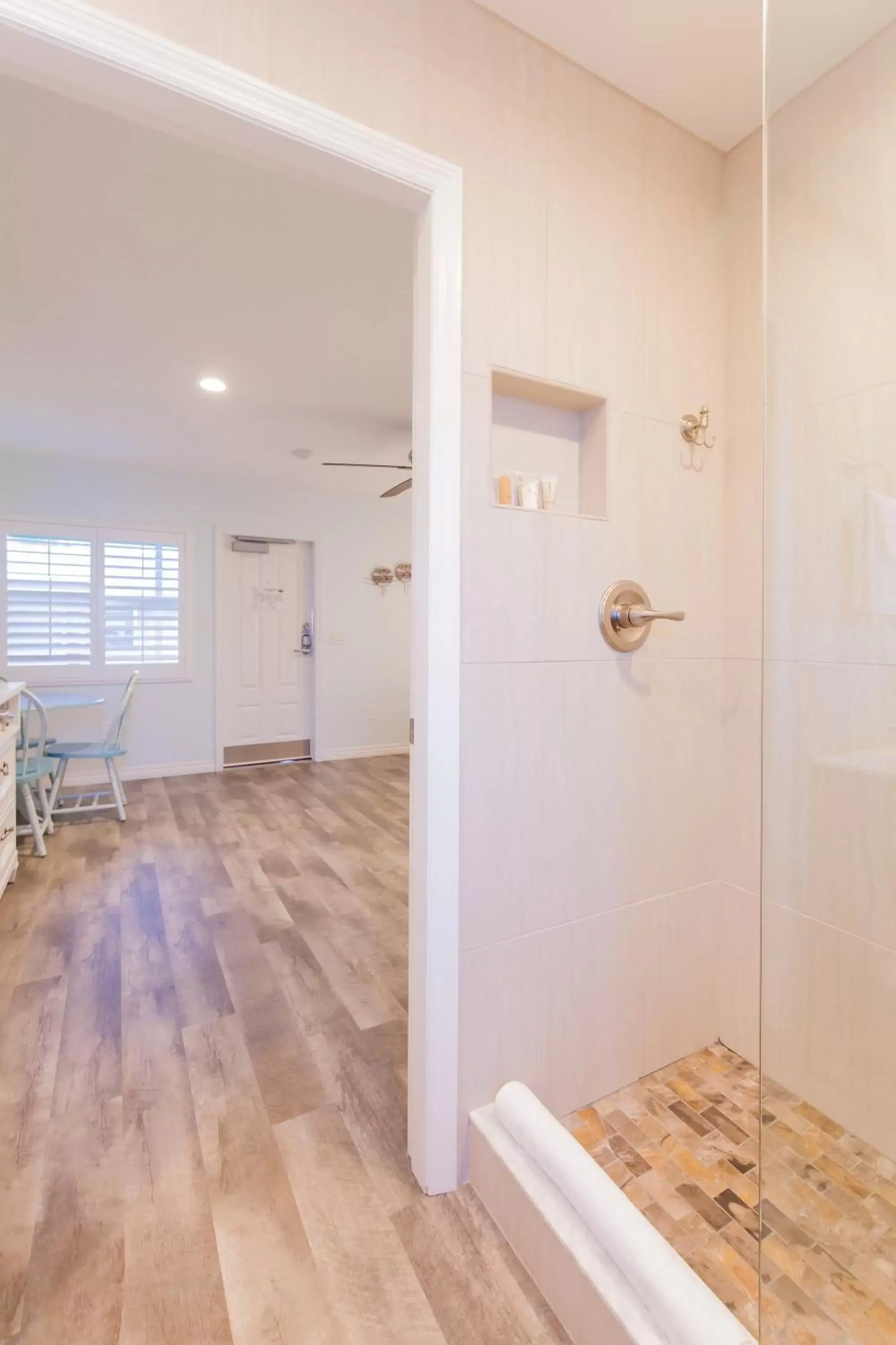 Queen Room in Lost Inn Paradise Queen Room in Lost Inn Paradise