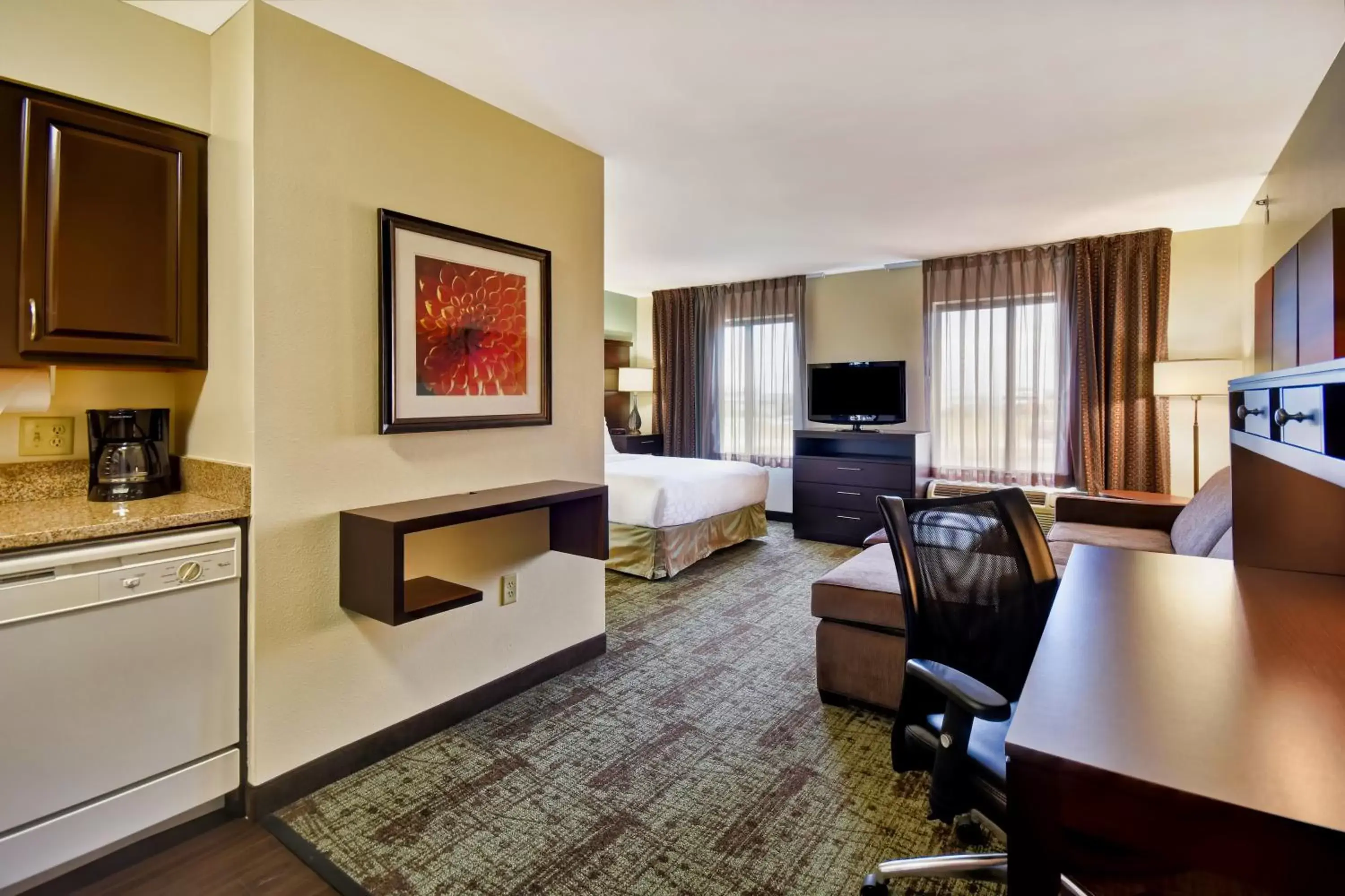 Staybridge Suites Middleton/Madison-West by IHG Staybridge Suites Middleton/Madison-West by IHG
