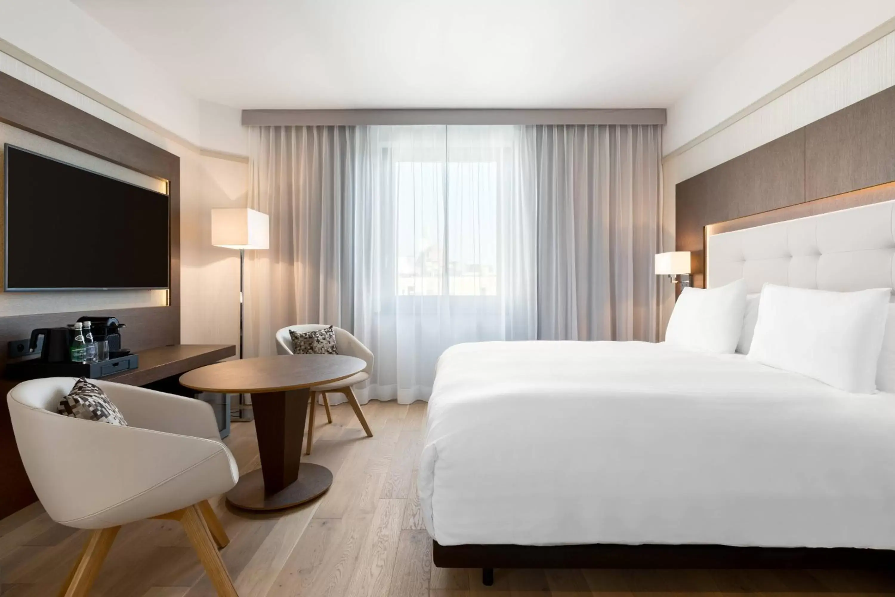 Standard Double Room in AC Hotel by Marriott Wroclaw Standard Double Room in AC Hotel by Marriott Wroclaw