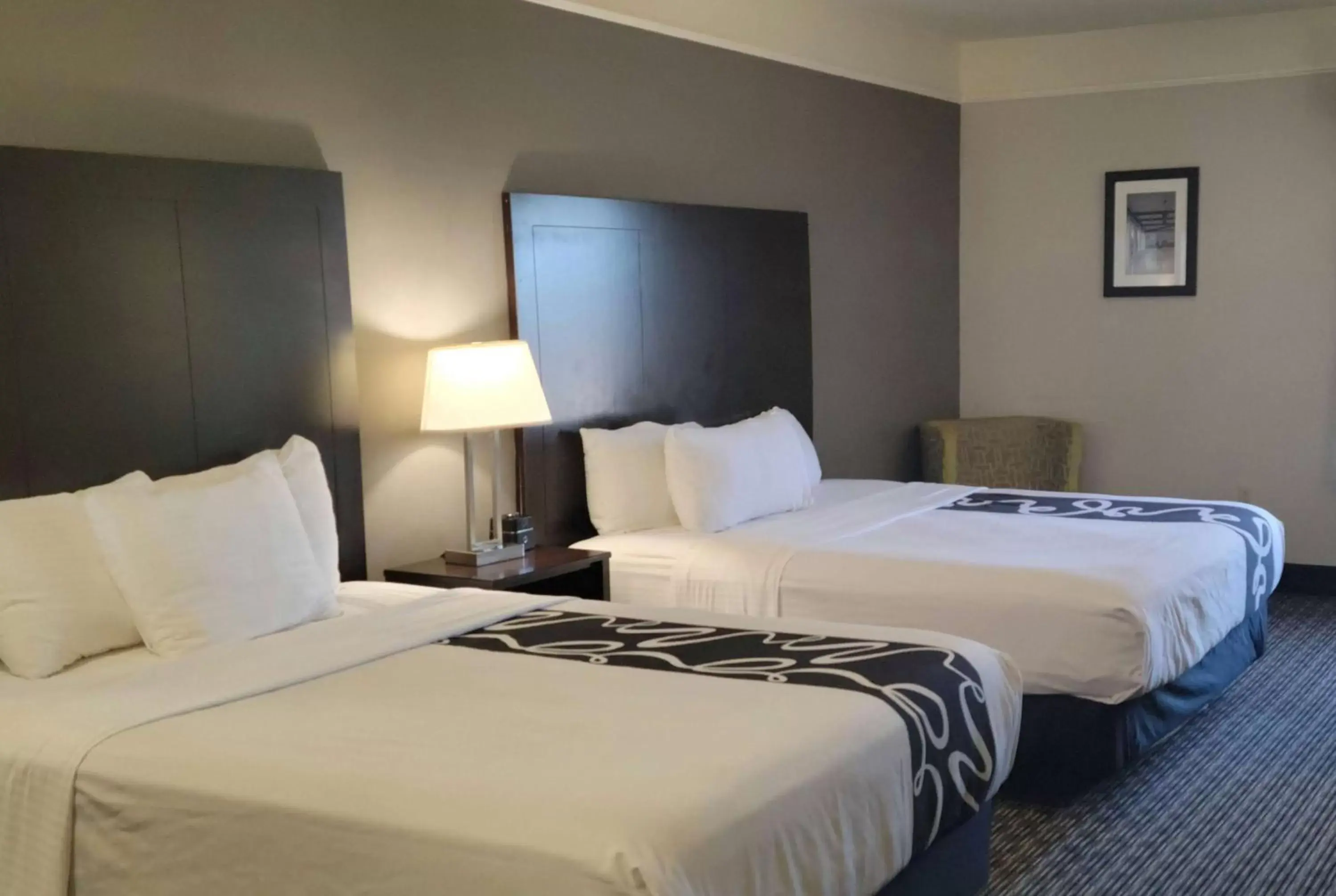 1 King Bed, 1 Queen Bed, Family Suite, Non-Smoking in La Quinta by Wyndham Beaumont West 1 King Bed, 1 Queen Bed, Family Suite, Non-Smoking in La Quinta by Wyndham Beaumont West