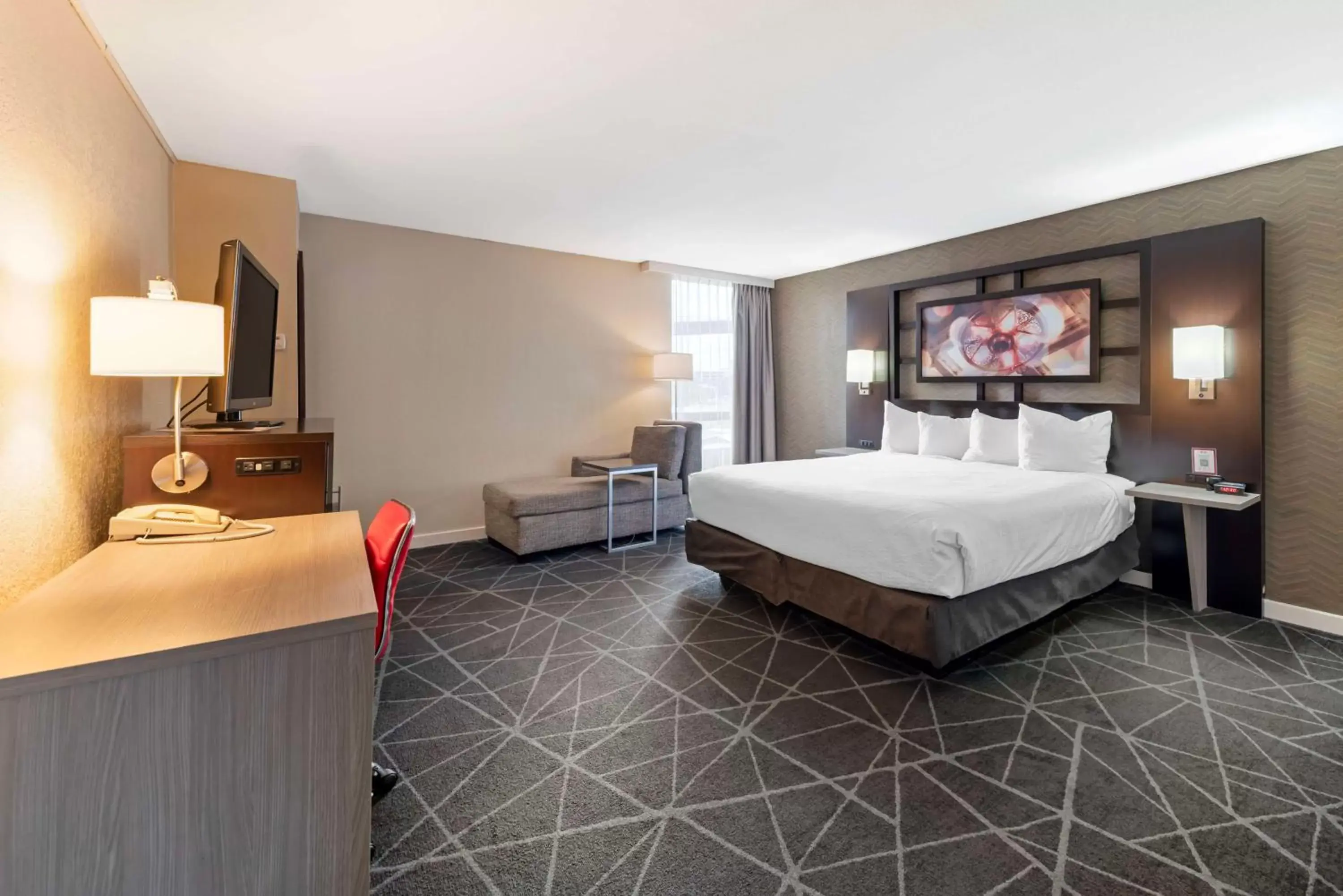 Deluxe King Room - Non-Smoking in Best Western Plus Austin Central Deluxe King Room - Non-Smoking in Best Western Plus Austin Central