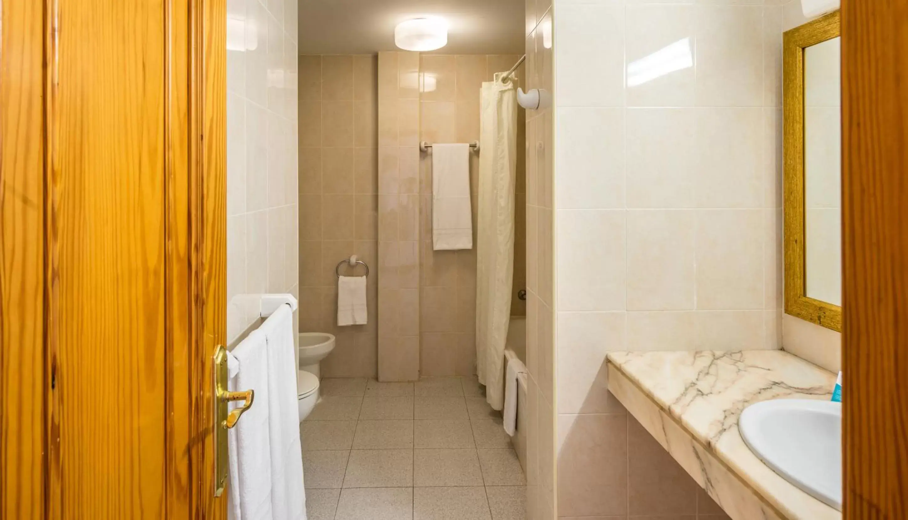 One-Bedroom Apartment (2 Adults) in BLUESEA Hotel Los Fiscos One-Bedroom Apartment (2 Adults) in BLUESEA Hotel Los Fiscos