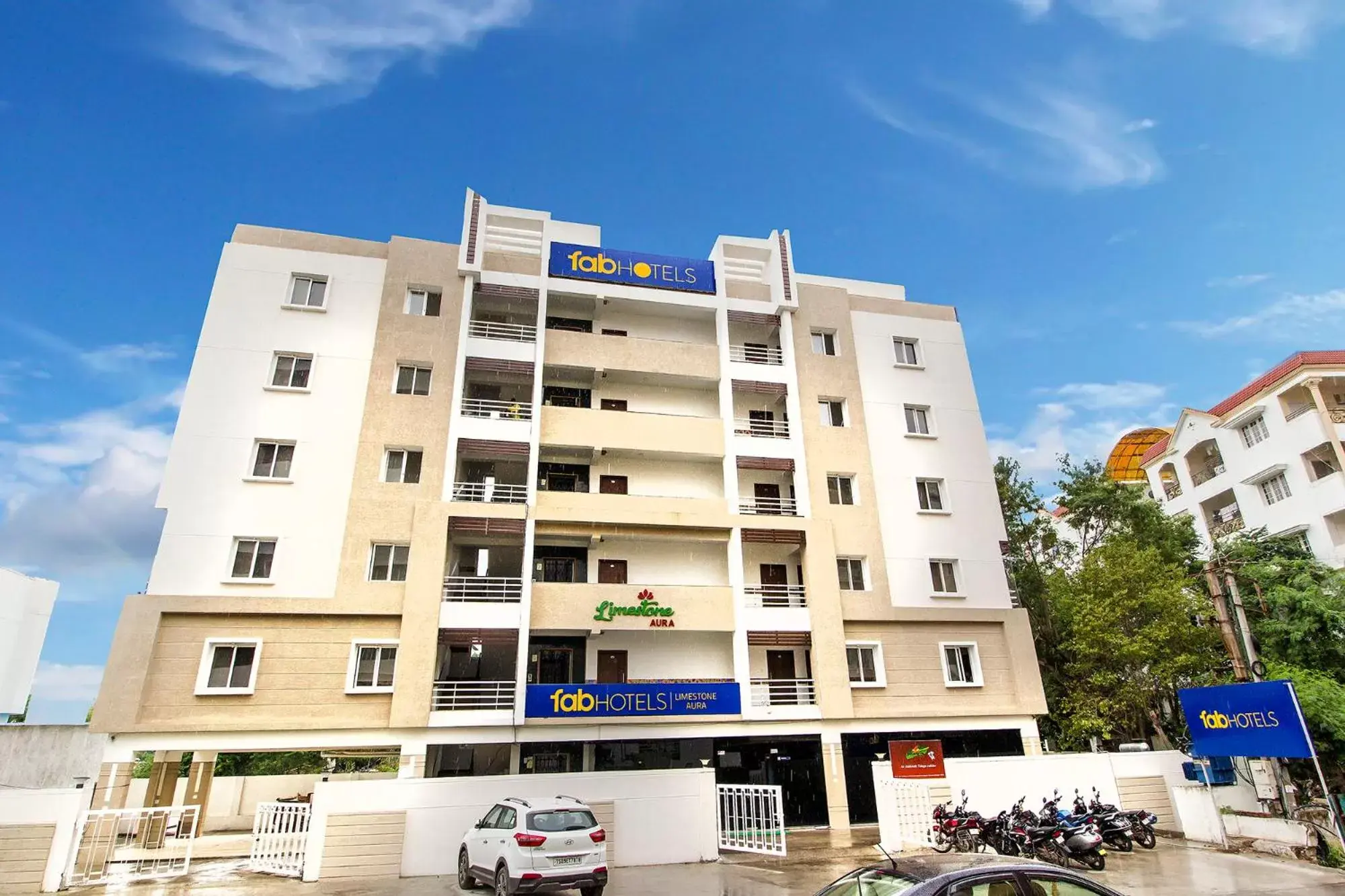 FabHotel Limestone Suites -750M from Yashoda Hospitals, Somajiguda FabHotel Limestone Suites -750M from Yashoda Hospitals, Somajiguda