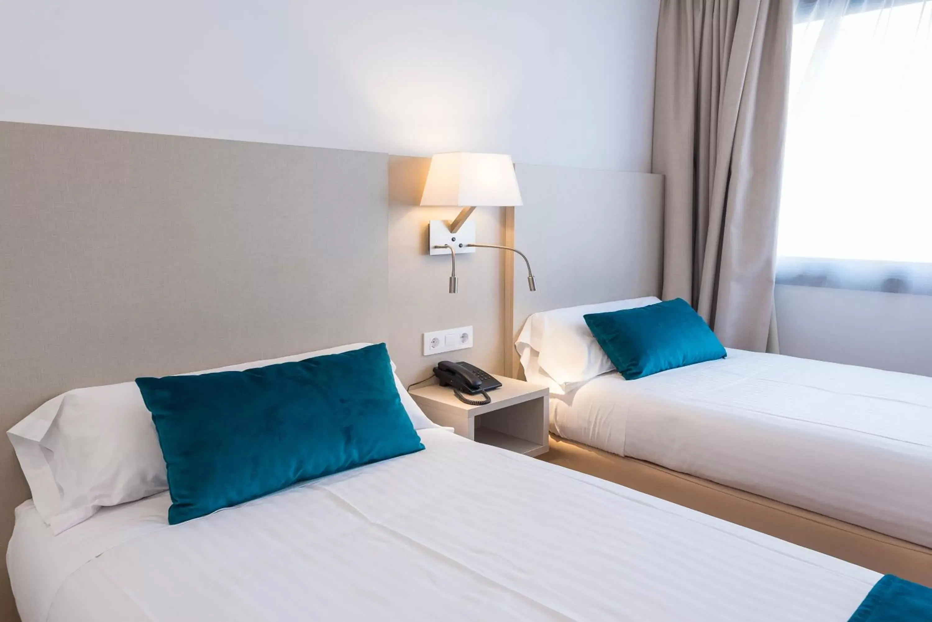 Deluxe Double or Twin Room - Ground Floor in Hotel Lauria Deluxe Double or Twin Room - Ground Floor in Hotel Lauria