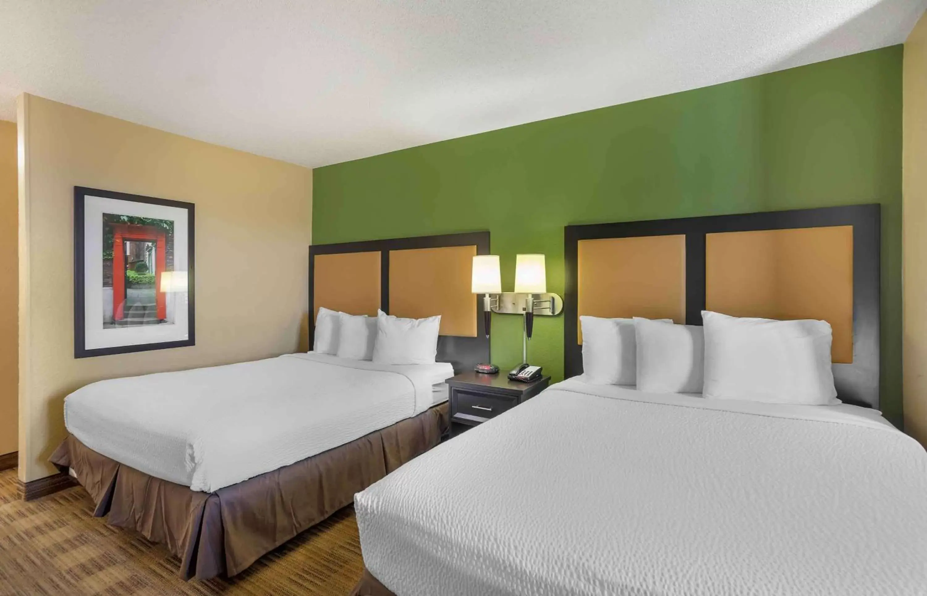 Studio with Two Queen Beds - Non-Smoking in Extended Stay America Select Suites - Raleigh - RDU Airport Studio with Two Queen Beds - Non-Smoking in Extended Stay America Select Suites - Raleigh - RDU Airport