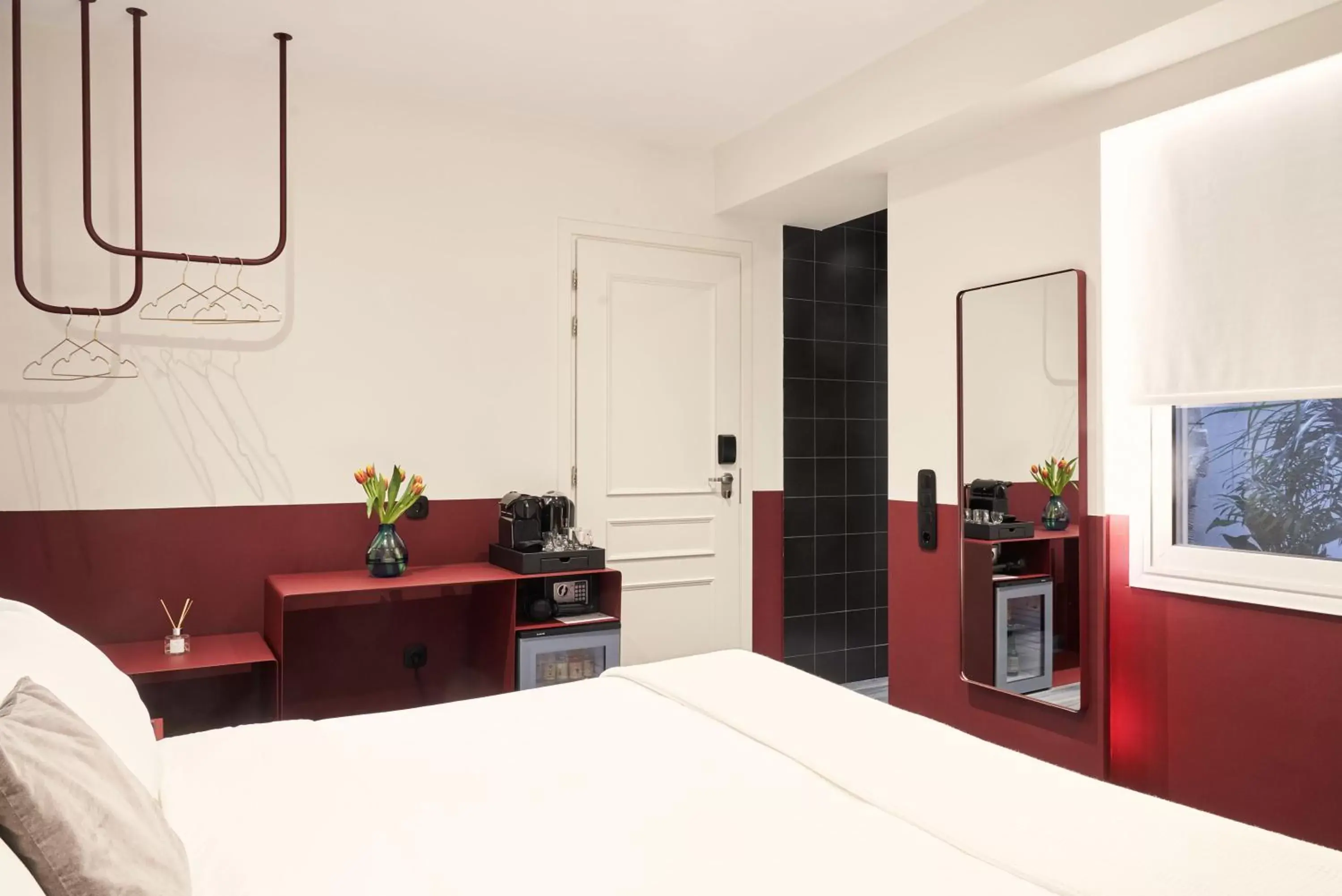 Compact Twin Room in Athens4 Compact Twin Room in Athens4