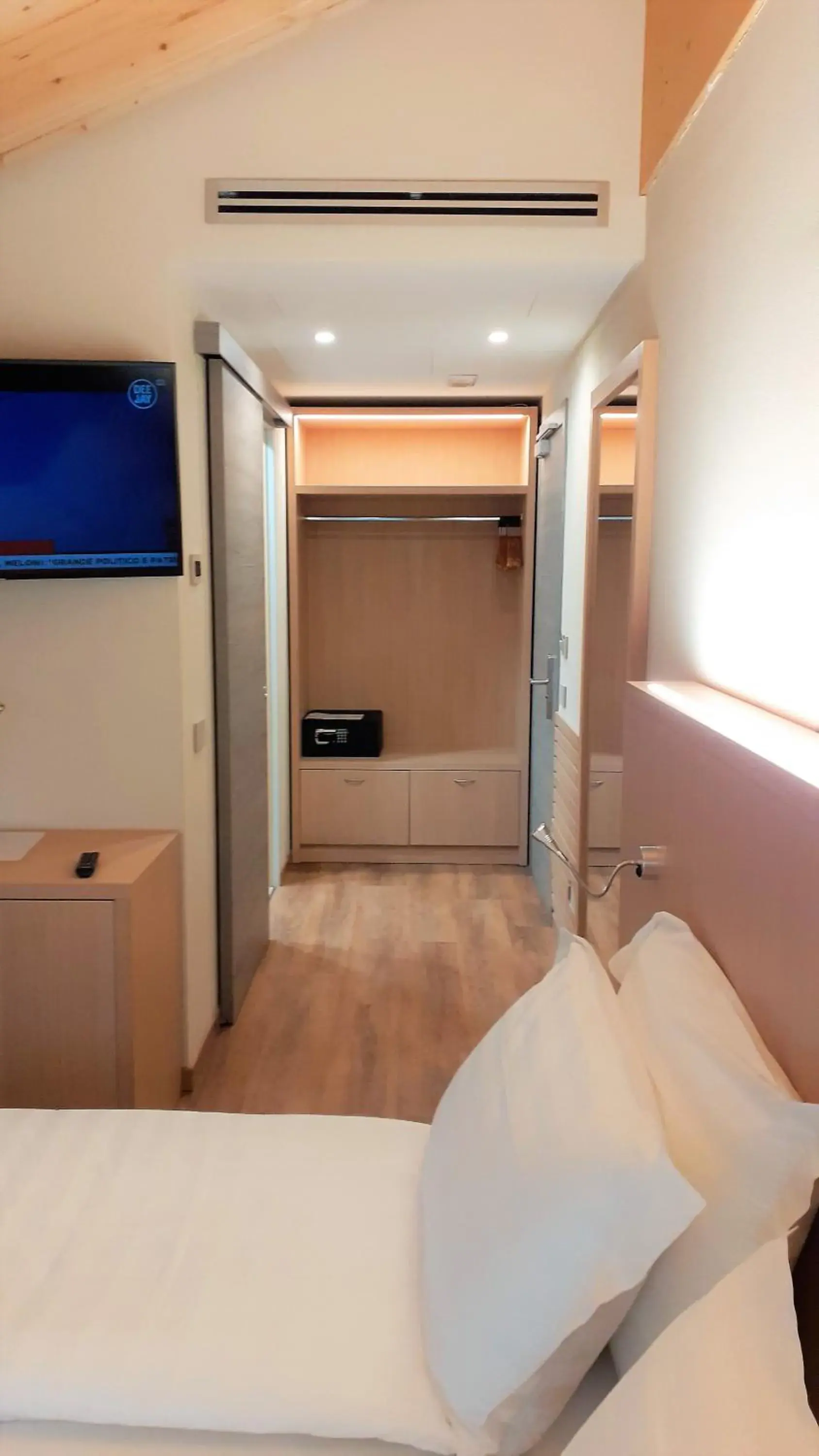 Double Room with Mountain View in Livì Family Hotel Double Room with Mountain View in Livì Family Hotel