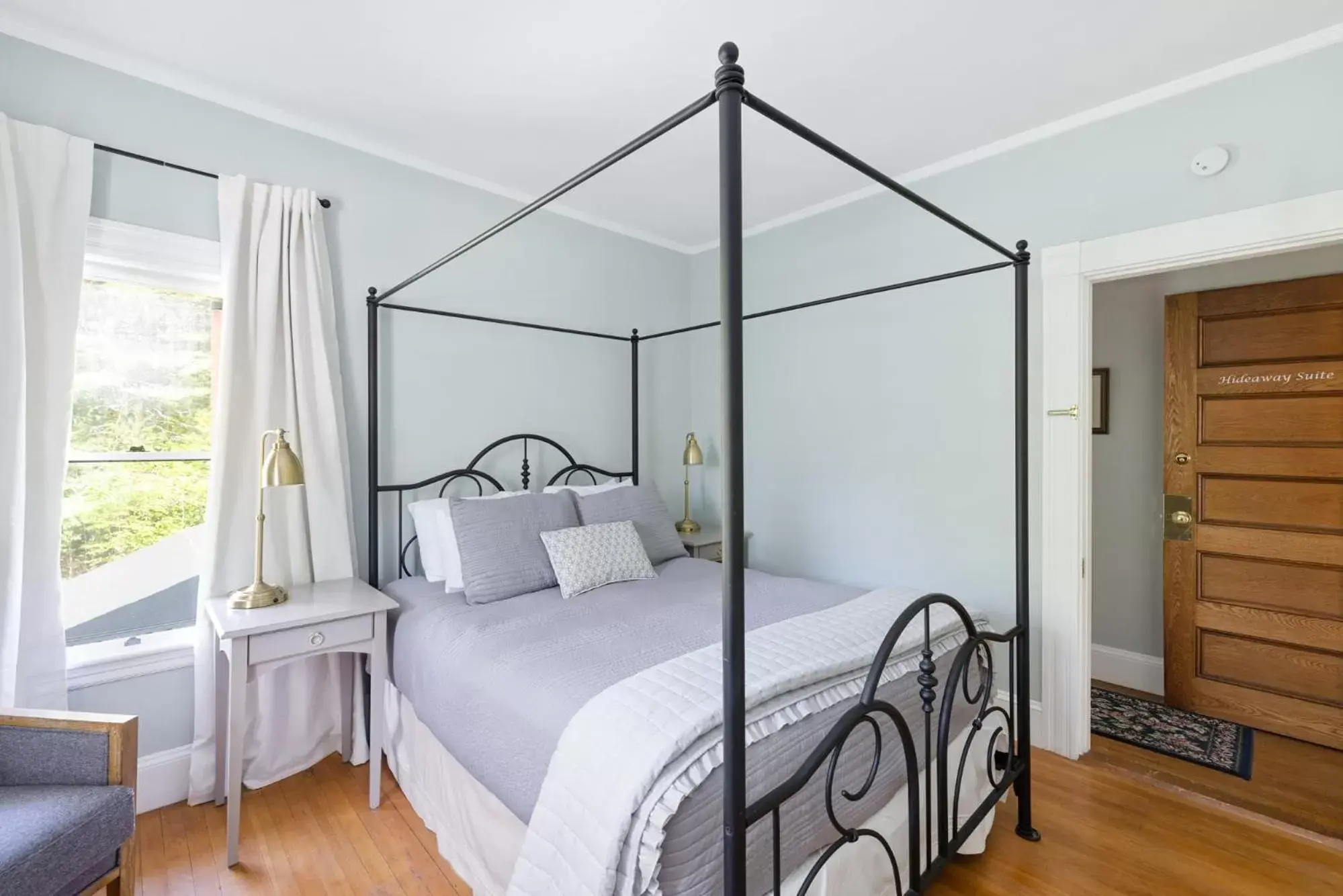 Suite with Garden View in Noble House Inn Suite with Garden View in Noble House Inn