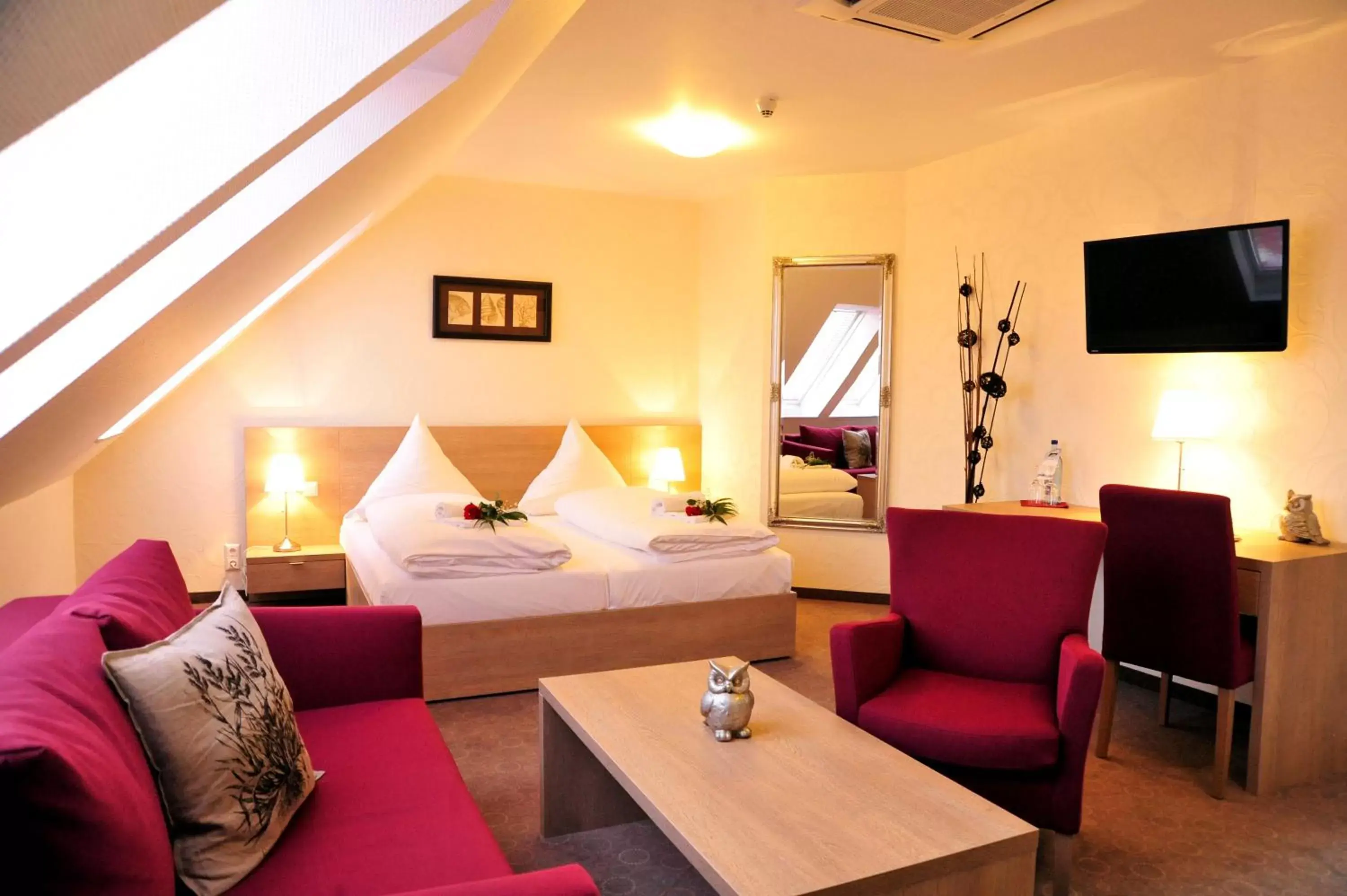 Superior Queen Room in Bernstein Acamed Resort Superior Queen Room in Bernstein Acamed Resort