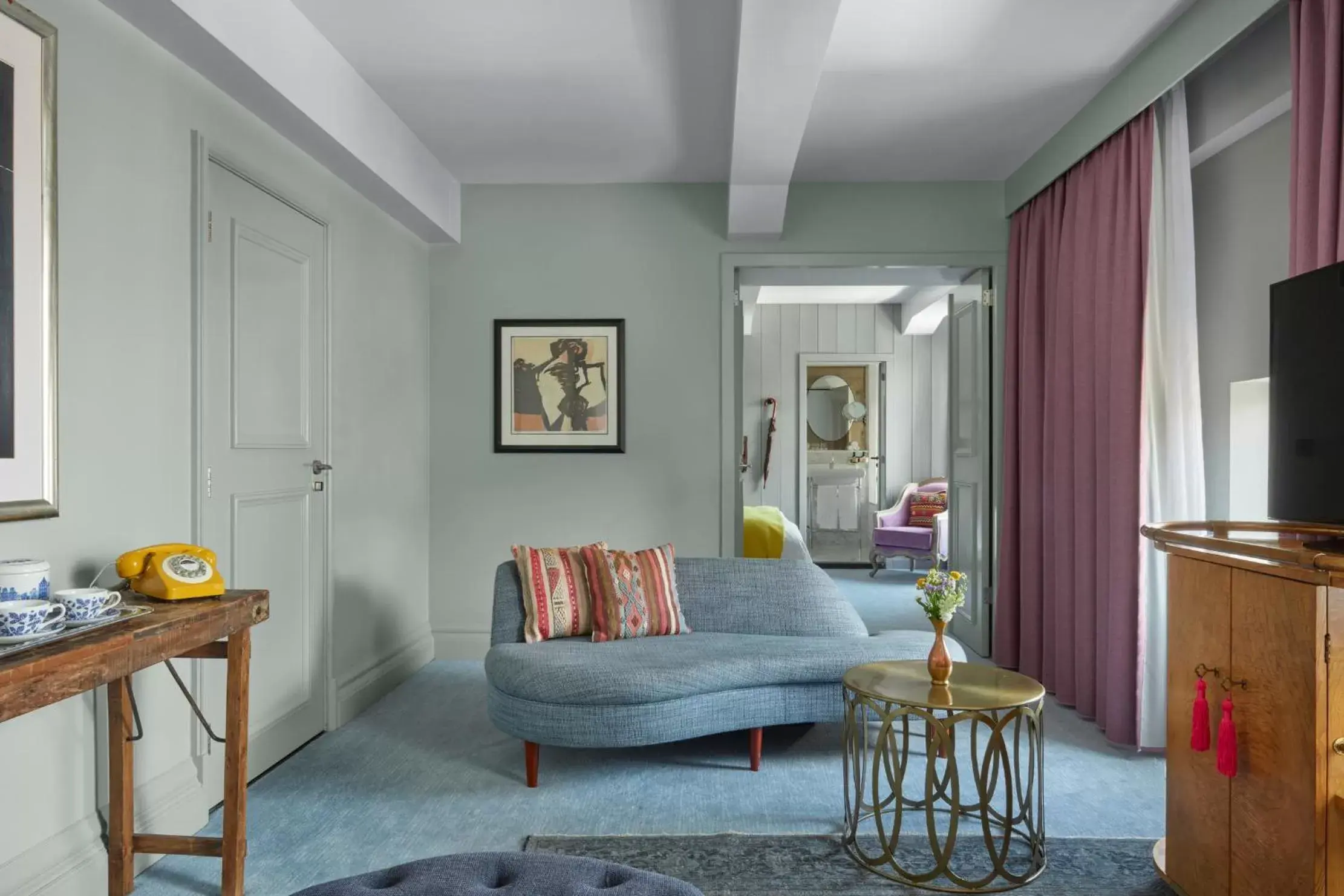 Classic Suite in Pulitzer Amsterdam Classic Suite in Pulitzer Amsterdam