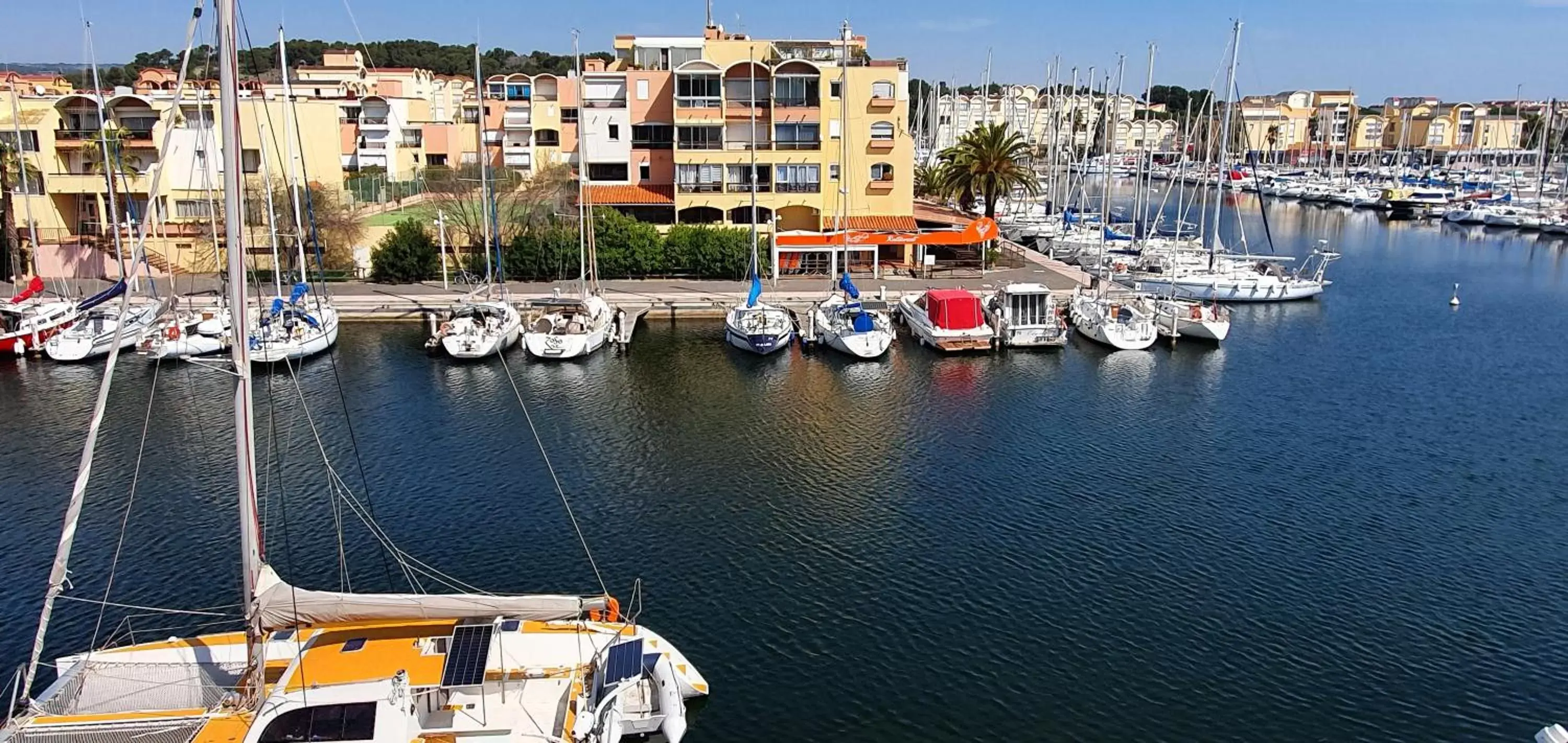 Triple Panorama Room in Hôtel Port Beach Triple Panorama Room in Hôtel Port Beach