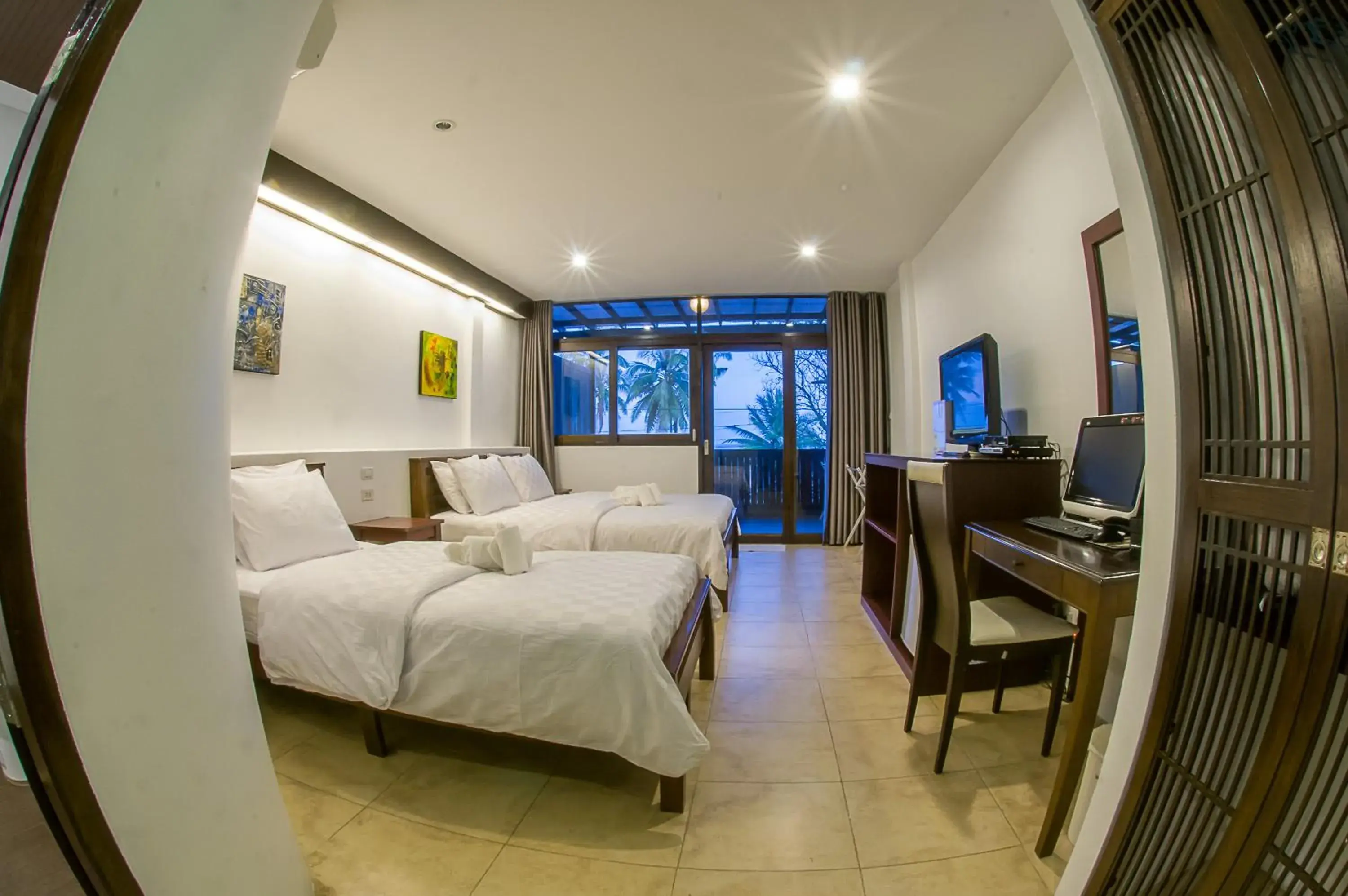 Triple Room with Sea View in Baantalay Thungwualaen Triple Room with Sea View in Baantalay Thungwualaen