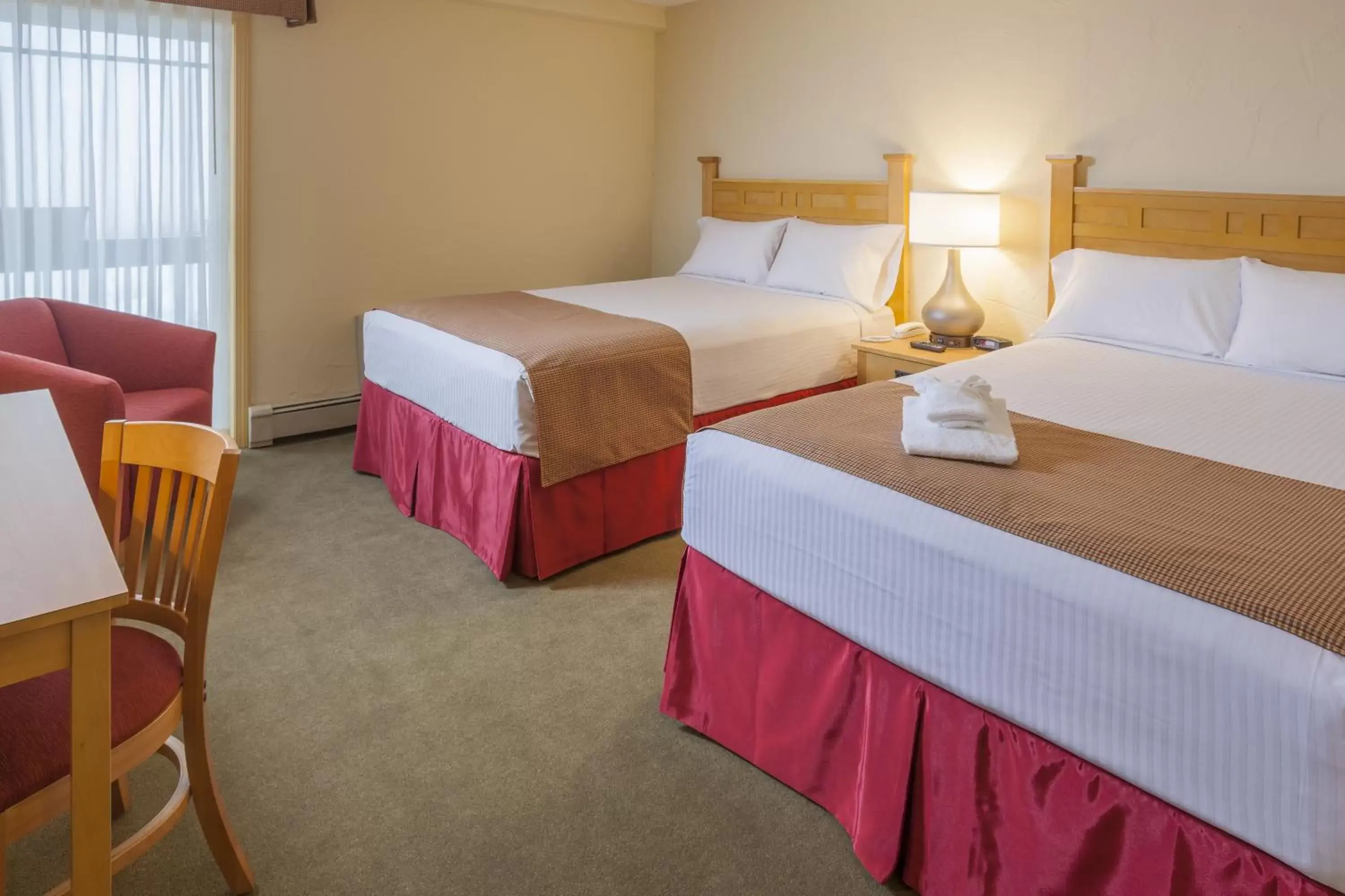 Double Room in Lodge at Bromley Double Room in Lodge at Bromley