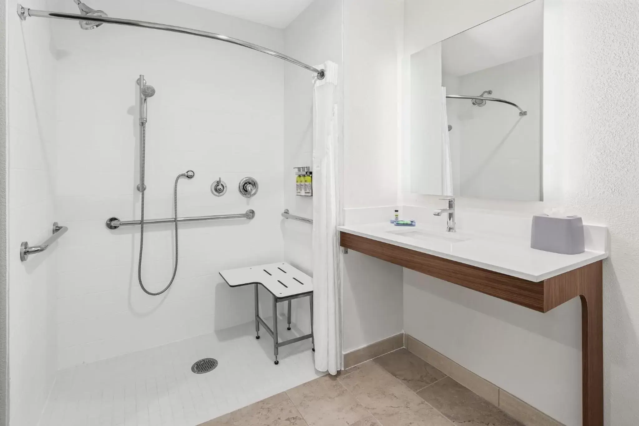 Queen Room with Two Queen Beds - Disability Access in Holiday Inn Express Hotel & Suites Palm Bay by IHG Queen Room with Two Queen Beds - Disability Access in Holiday Inn Express Hotel & Suites Palm Bay by IHG