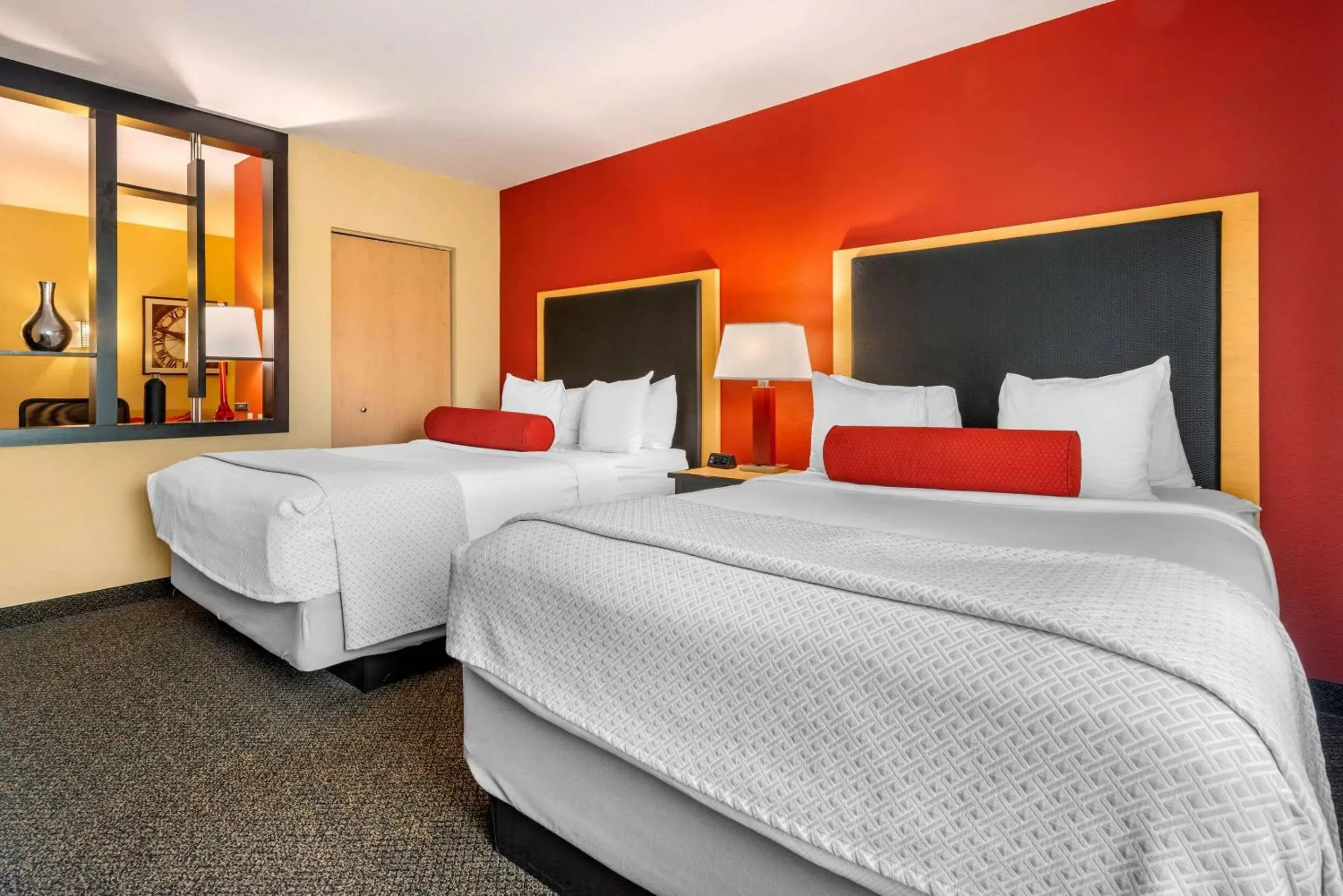Queen Room with Two Queen Beds and Roll-In Shower - Accessible/Non-Smoking in Cambria Hotel Ft Lauderdale, Airport South & Cruise Port Queen Room with Two Queen Beds and Roll-In Shower - Accessible/Non-Smoking in Cambria Hotel Ft Lauderdale, Airport South & Cruise Port