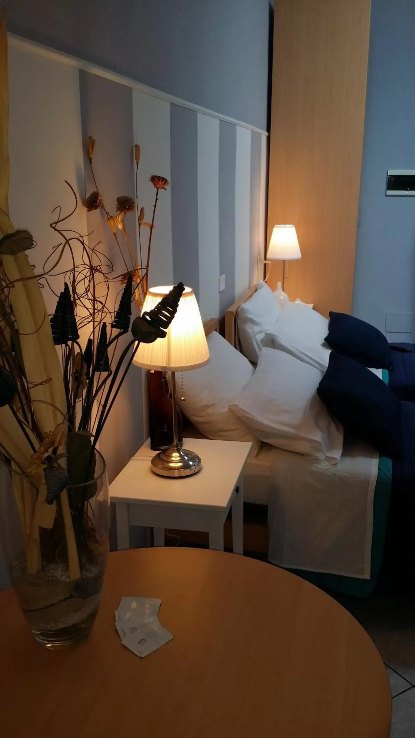 Double or Twin Room with Shared Bathroom in Central Double or Twin Room with Shared Bathroom in Central