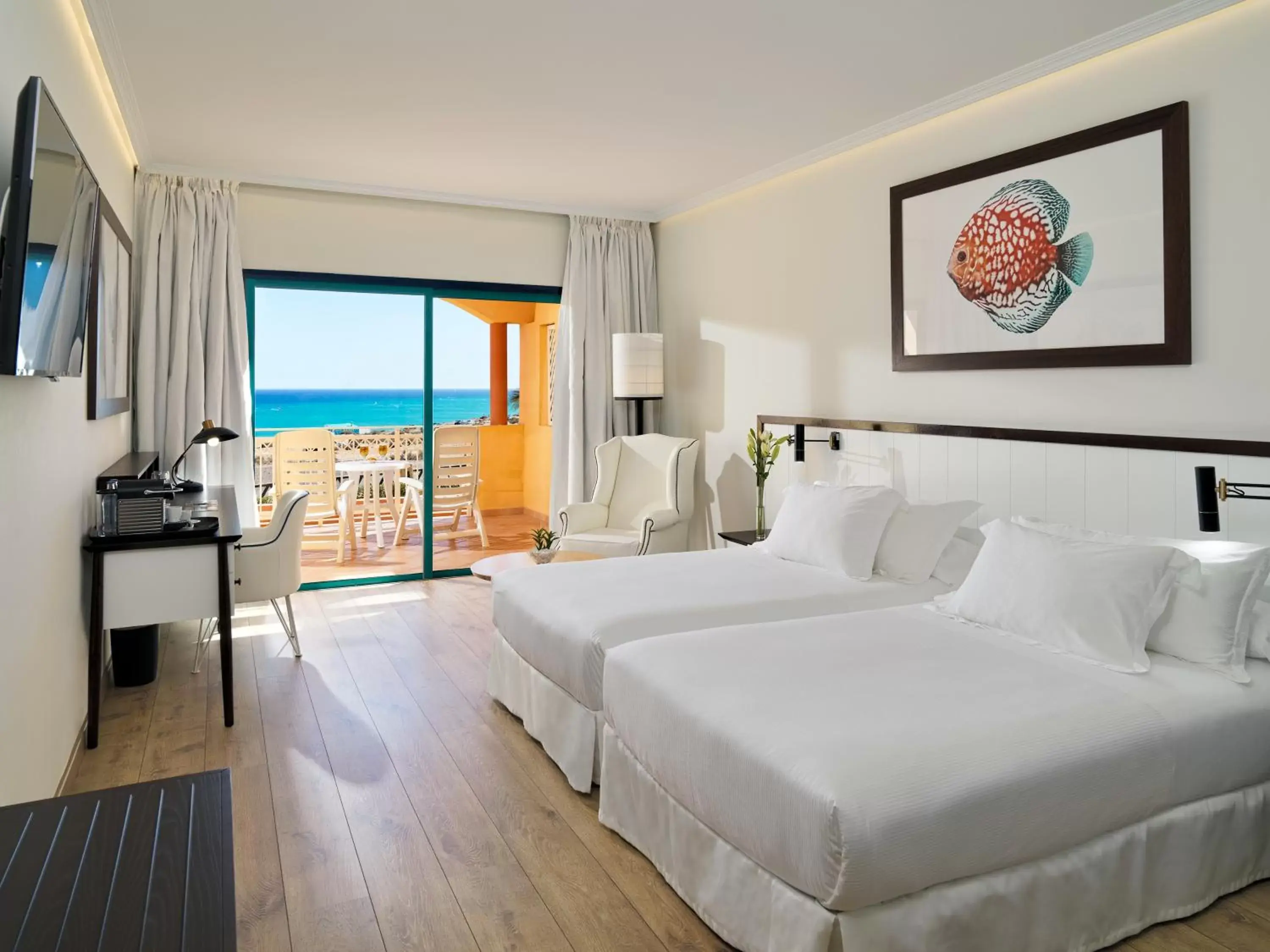Privilege Twin Room (2 Adults) in H10 Playa Esmeralda - Adults Only Privilege Twin Room (2 Adults) in H10 Playa Esmeralda - Adults Only