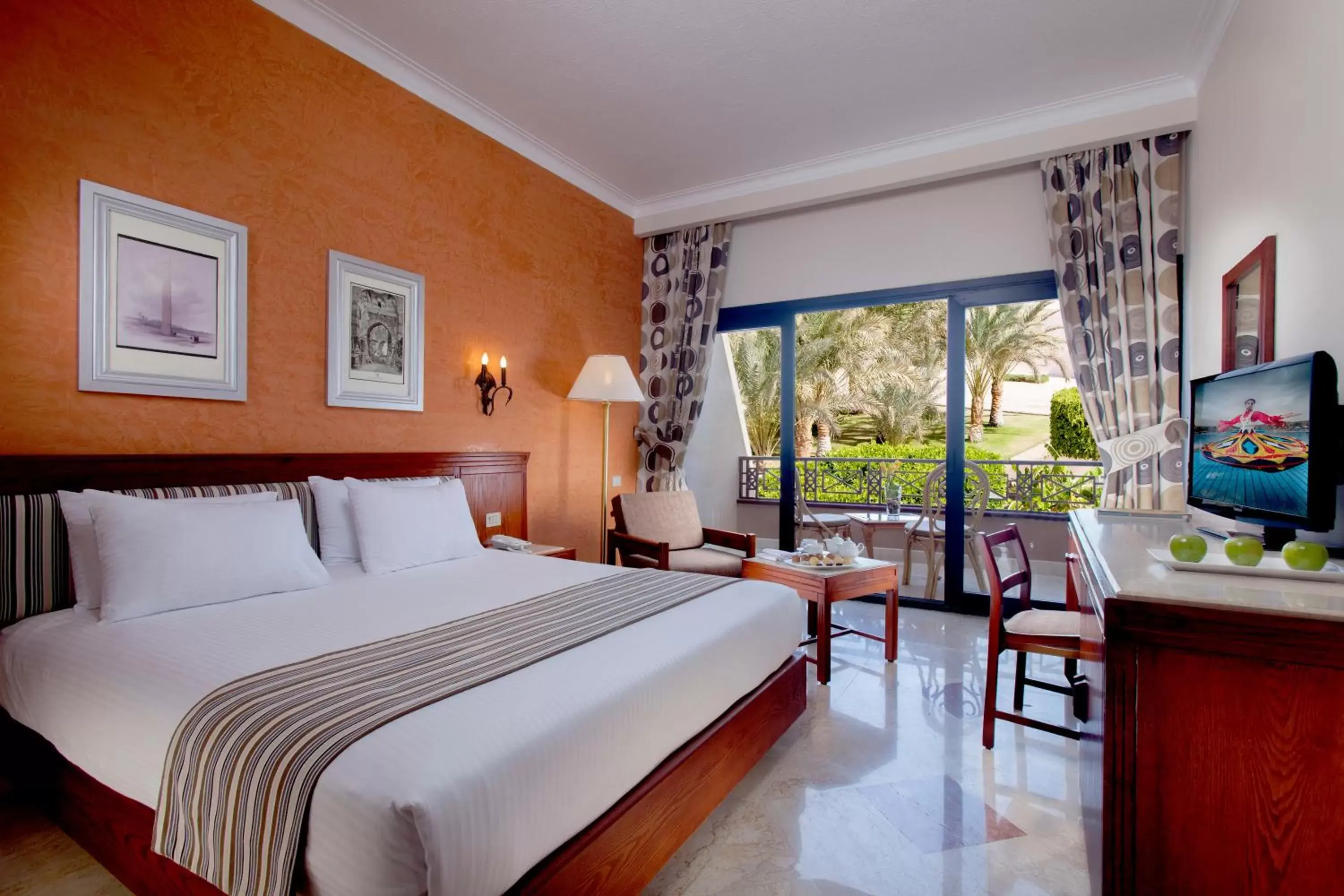 Standard Double or Twin Room with Garden View - single occupancy in Pharaoh Azur Resort Standard Double or Twin Room with Garden View - single occupancy in Pharaoh Azur Resort