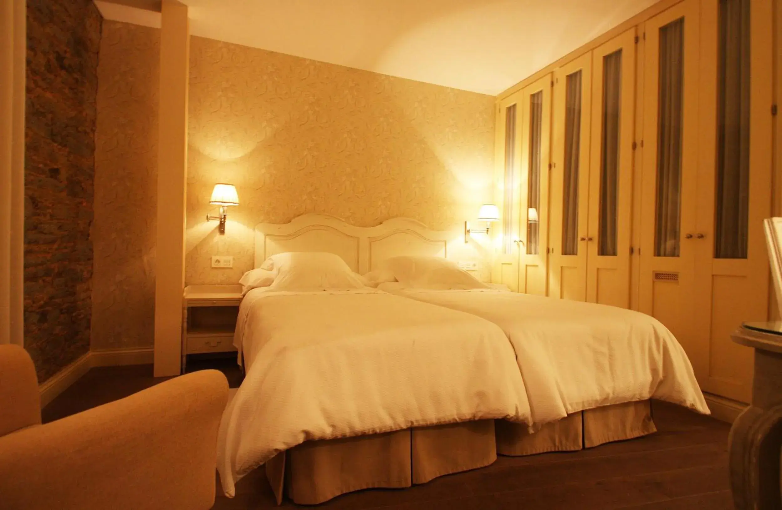 Double or Twin Room in Las Doñas del Portazgo Double or Twin Room in Las Doñas del Portazgo