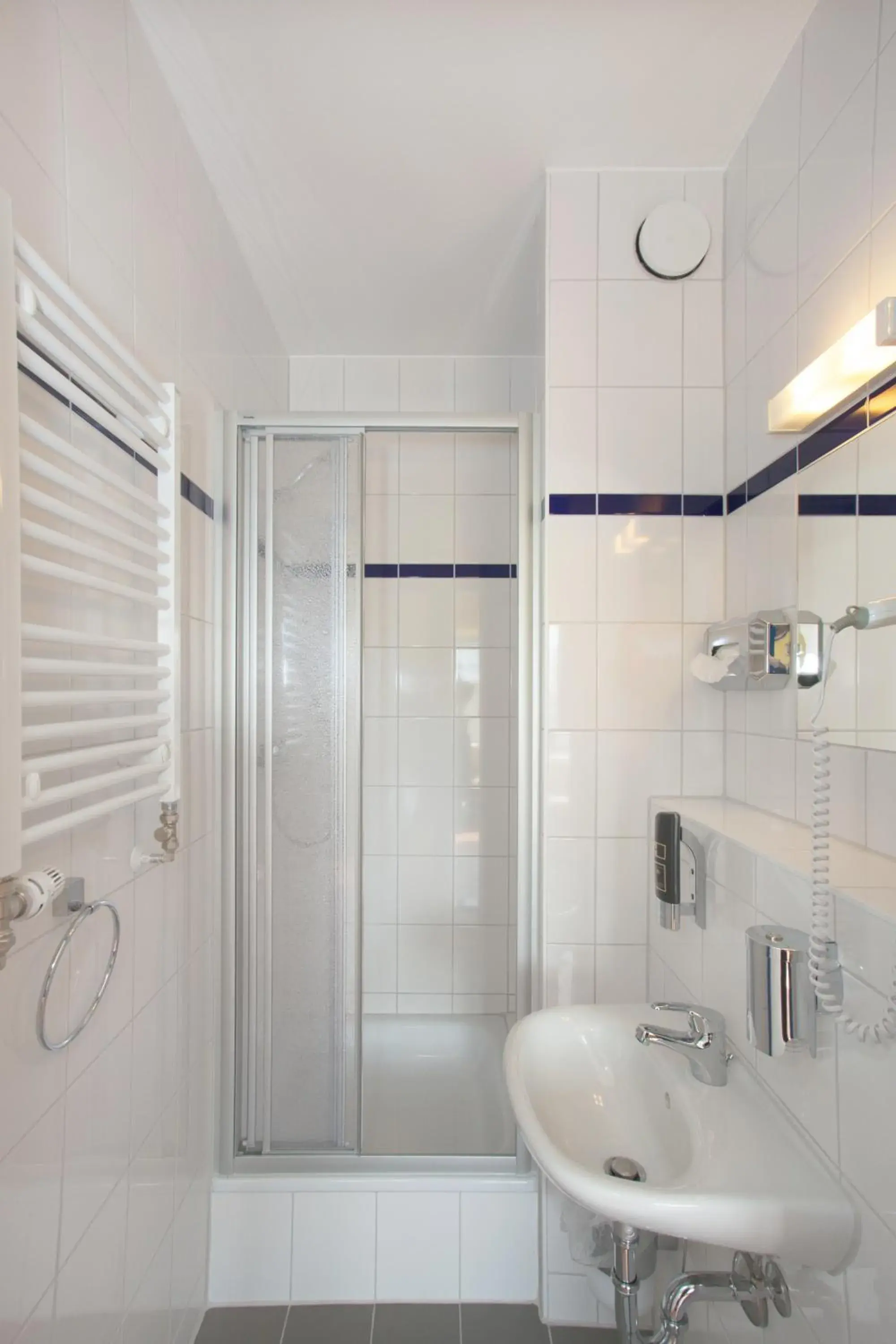 Double Room in a&o Wien Stadthalle Double Room in a&o Wien Stadthalle