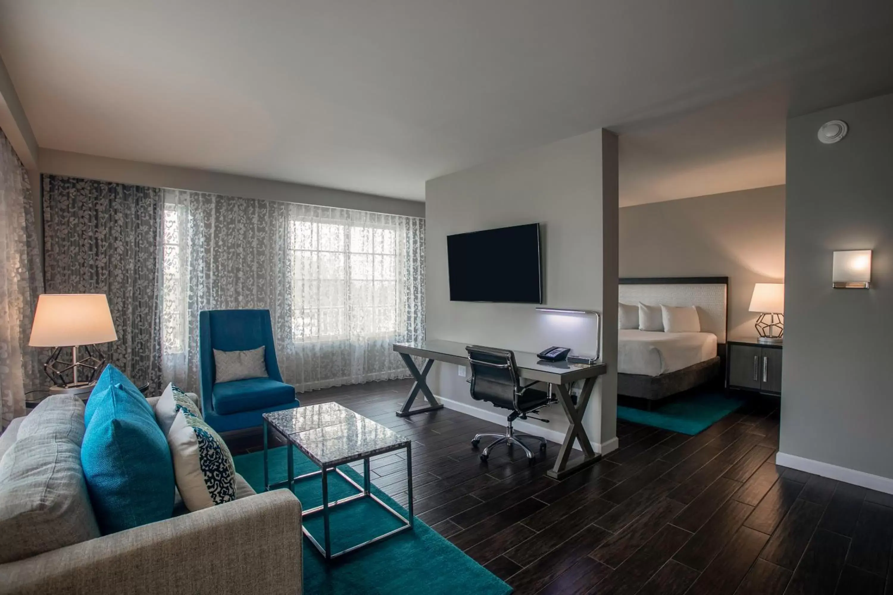 Grand Suite with Intracoastal View - Non-Smoking in Wyndham Grand Jupiter at Harbourside Place Grand Suite with Intracoastal View - Non-Smoking in Wyndham Grand Jupiter at Harbourside Place