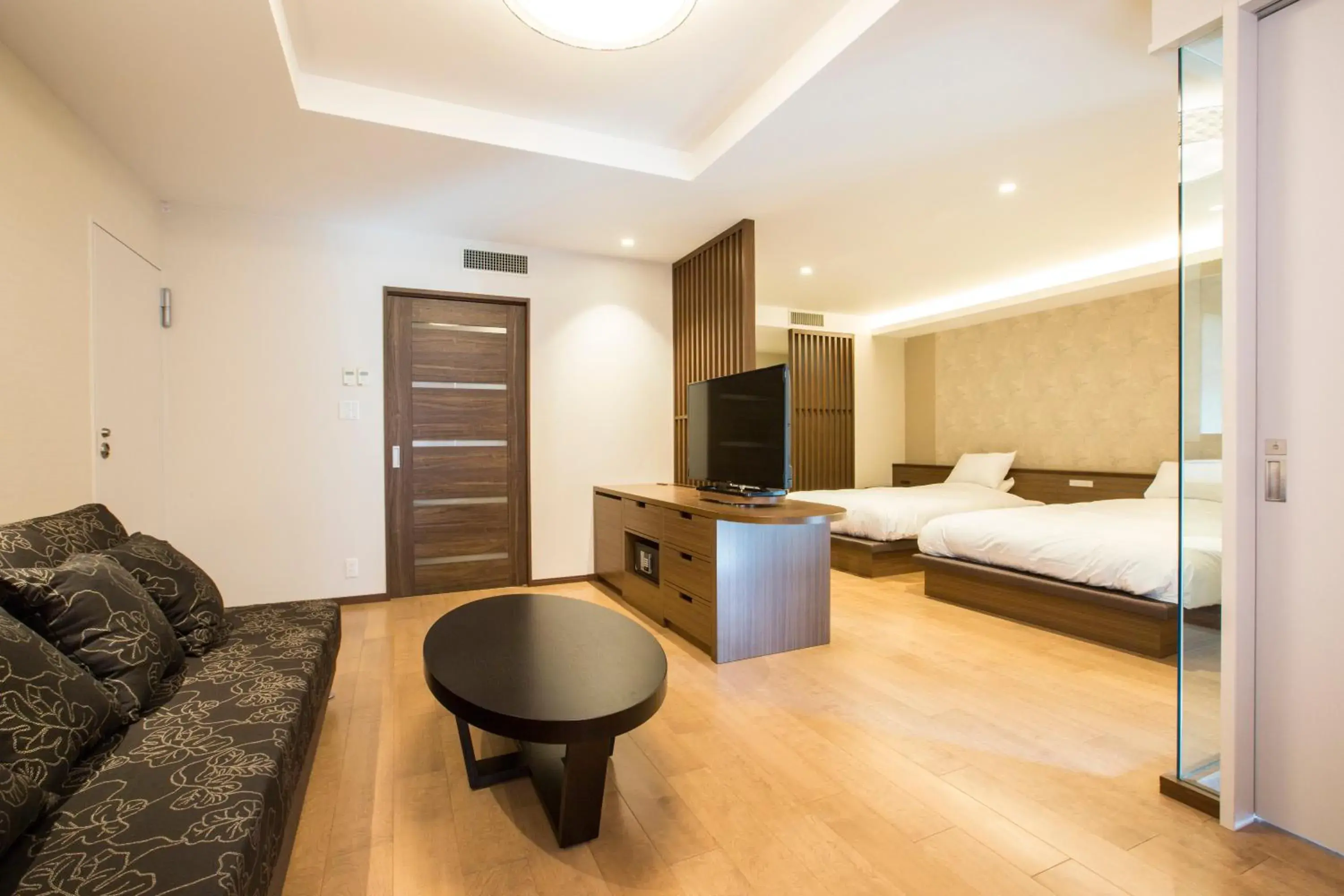 Non-smoking Western with private Onsen(Yotei view) in Niseko Prince Hotel Hirafutei Non-smoking Western with private Onsen(Yotei view) in Niseko Prince Hotel Hirafutei