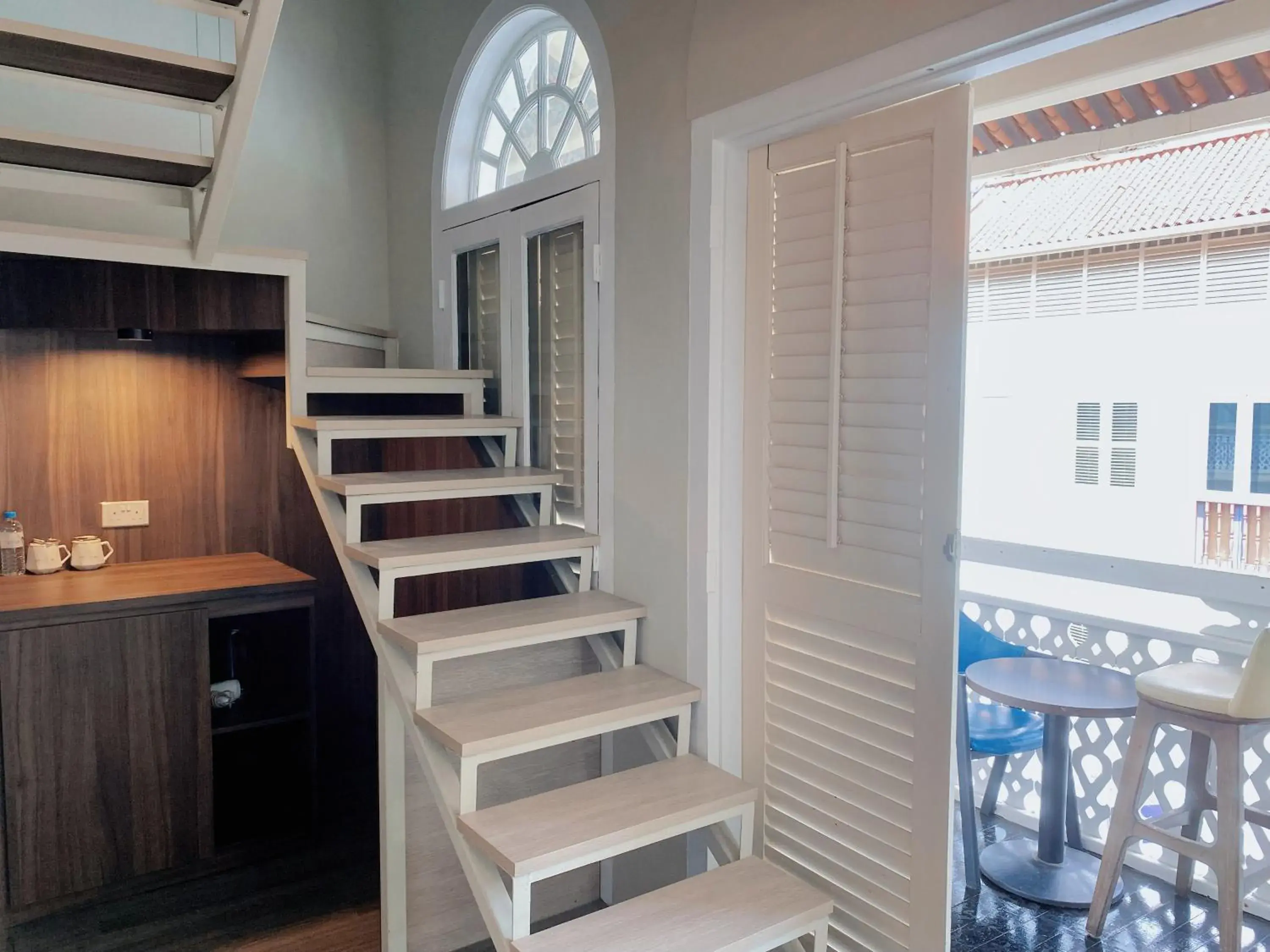 Duplex Room with 2-Bedrooms in Hotel Calmo Chinatown Duplex Room with 2-Bedrooms in Hotel Calmo Chinatown