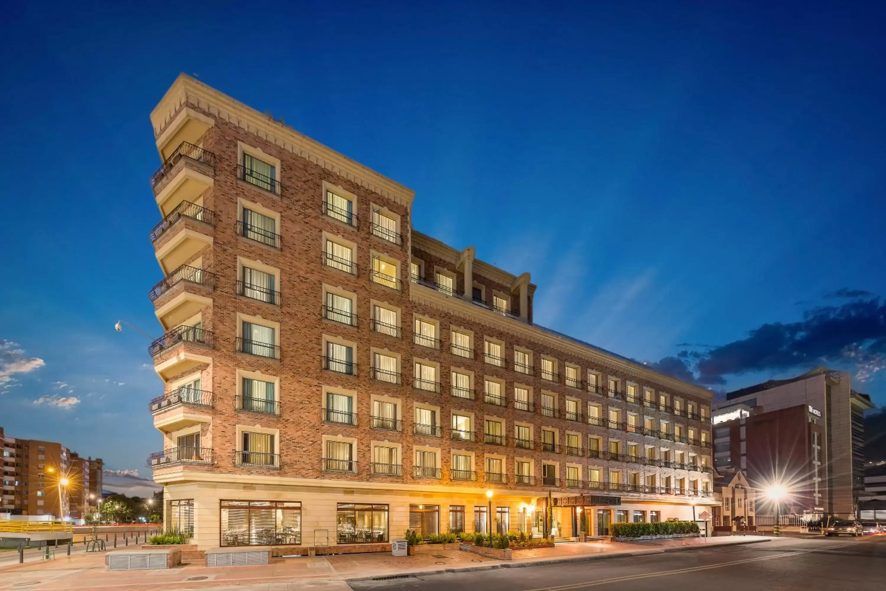 Casa Dann Carlton Hotel & SPA Casa Dann Carlton Hotel & SPA