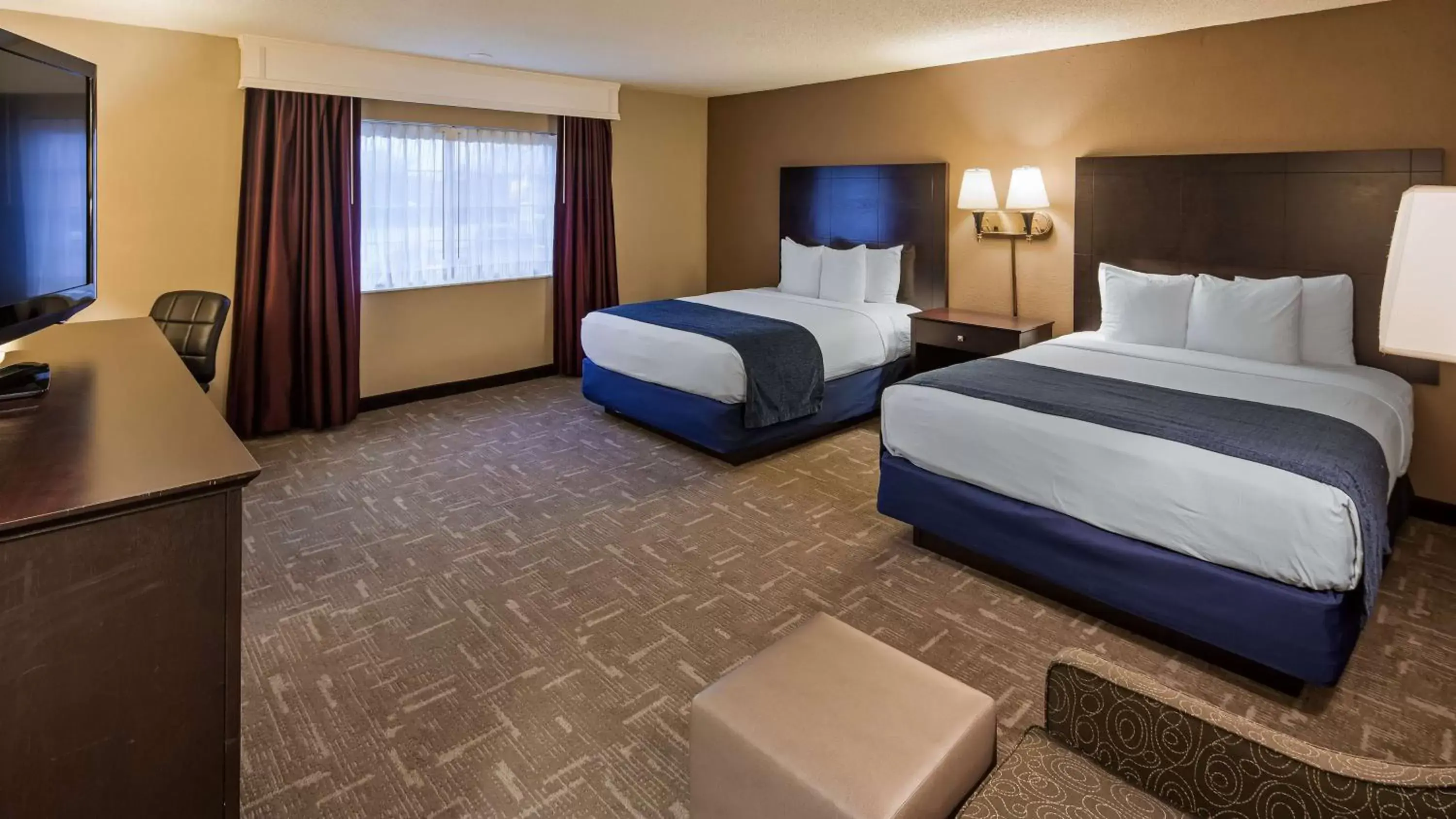 Oversize Queen Room with Two Queen Beds - Non-Smoking in Best Western Greenfield Inn Oversize Queen Room with Two Queen Beds - Non-Smoking in Best Western Greenfield Inn