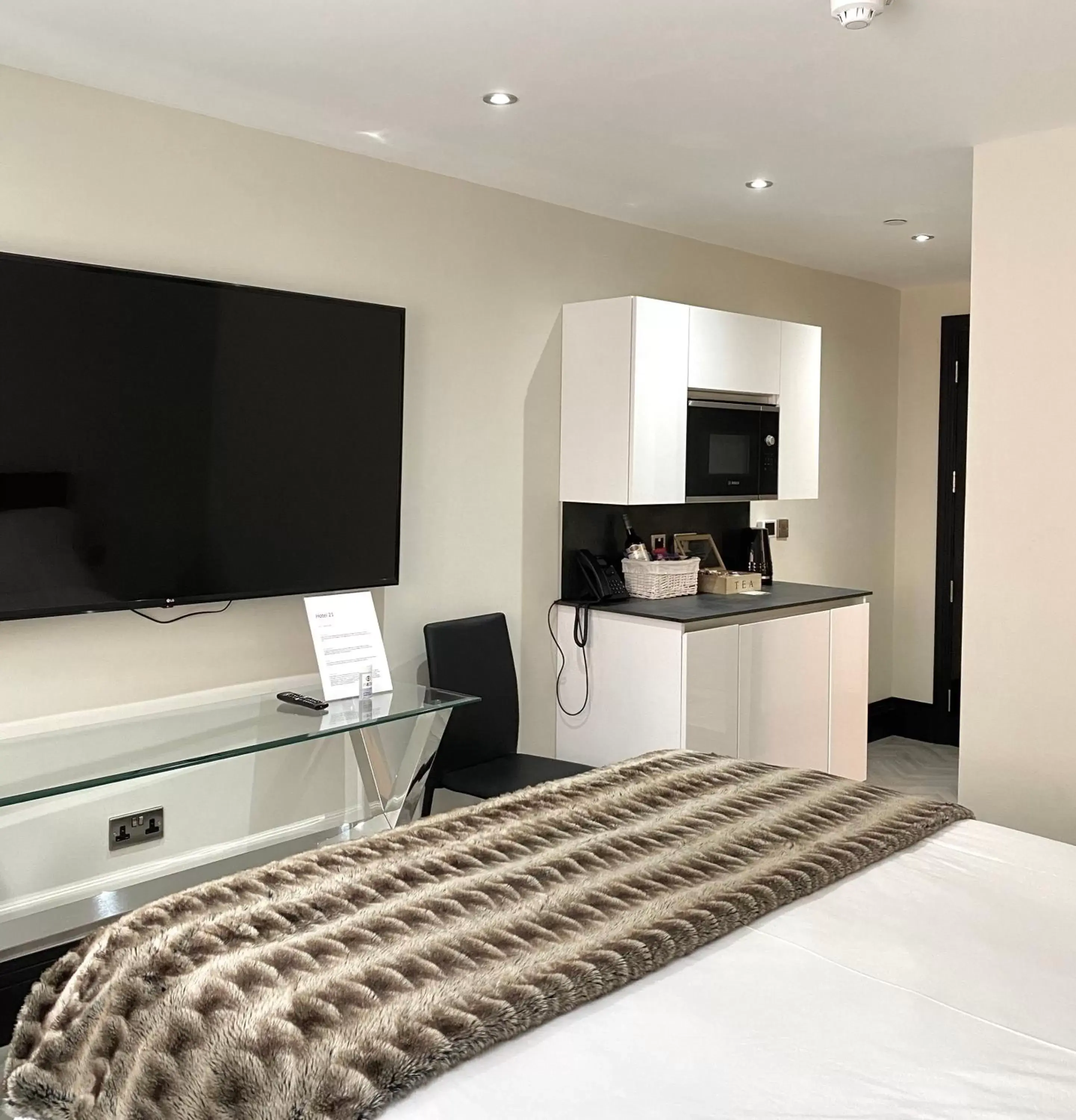 King Room in Hotel 21 King Room in Hotel 21