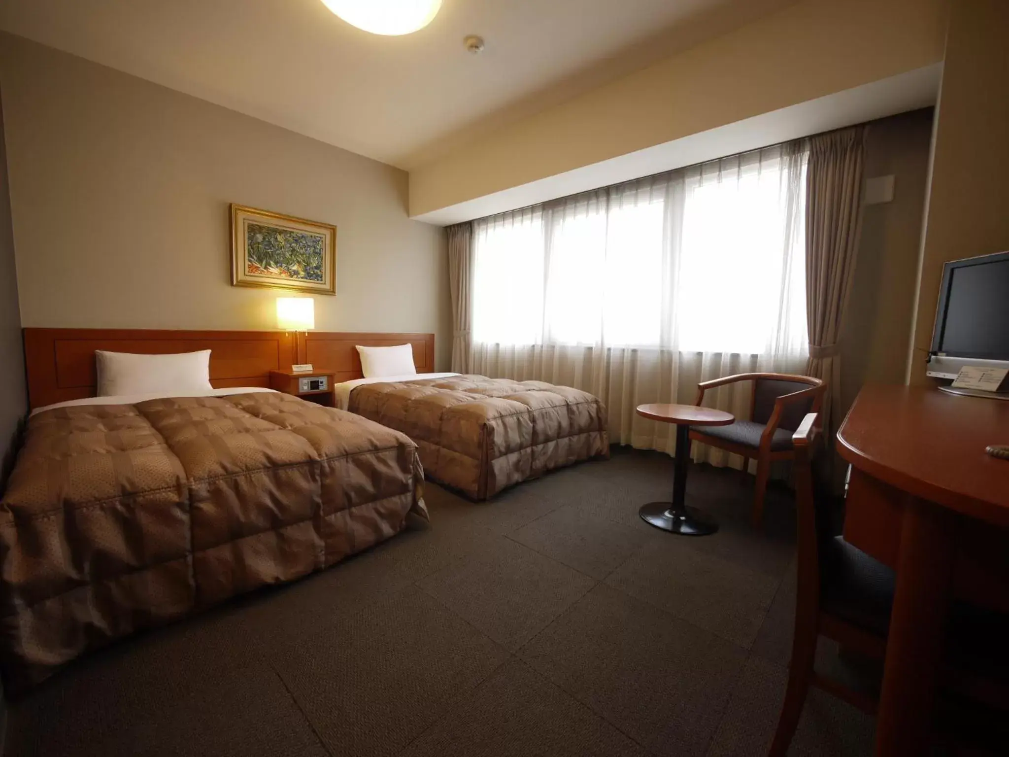 Twin Room - single occupancy - Non-Smoking in Hotel Route-Inn Saga Ekimae Twin Room - single occupancy - Non-Smoking in Hotel Route-Inn Saga Ekimae