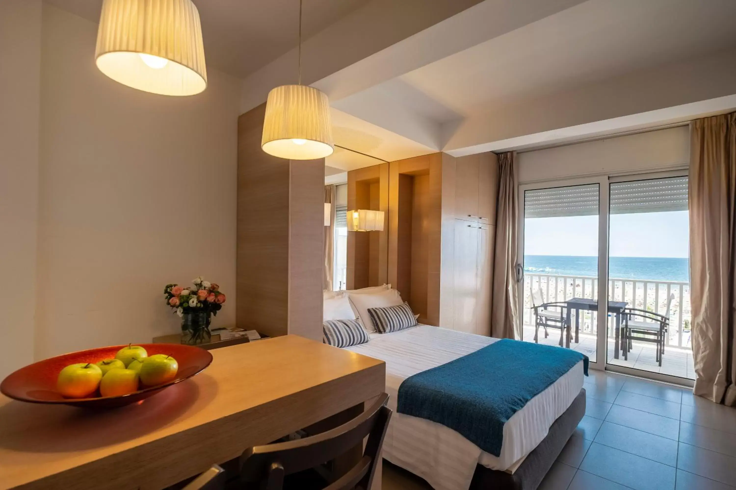 Superior Double Room with Sea View in Le Rose Spa Hotel Superior Double Room with Sea View in Le Rose Spa Hotel