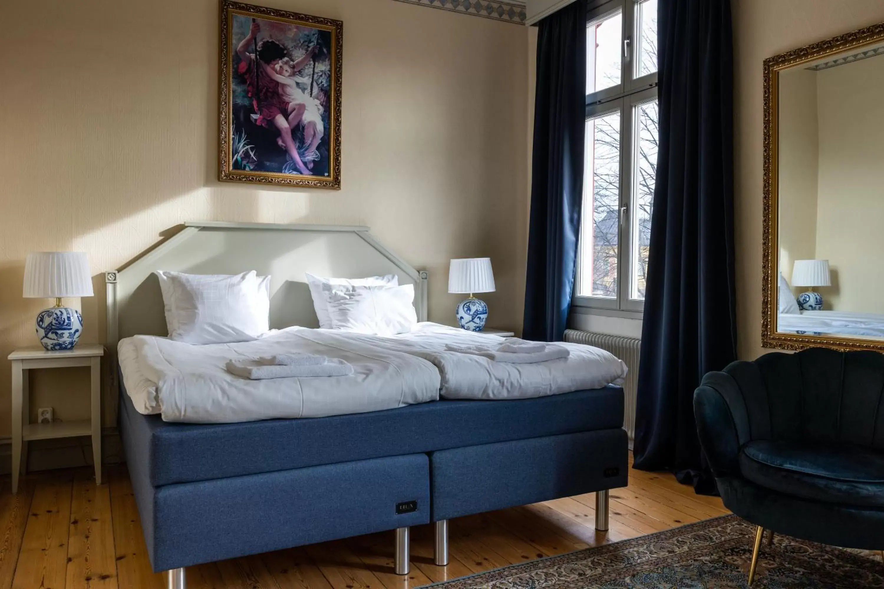 Standard Double Room in Park Hotel Linköping Fawlty Towers Standard Double Room in Park Hotel Linköping Fawlty Towers