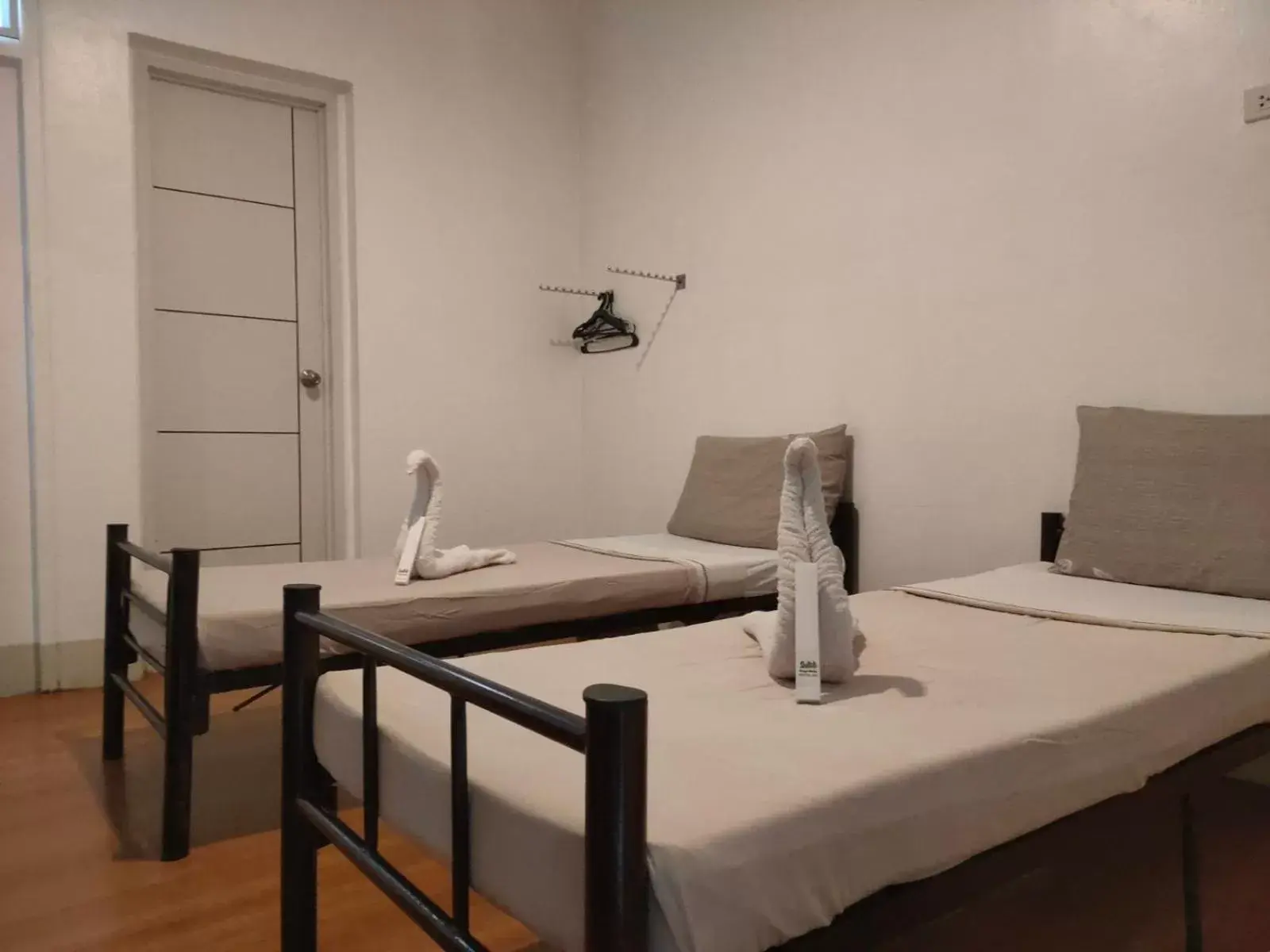 saver double in Sulit Dormitel Santa Mesa Manila saver double in Sulit Dormitel Santa Mesa Manila