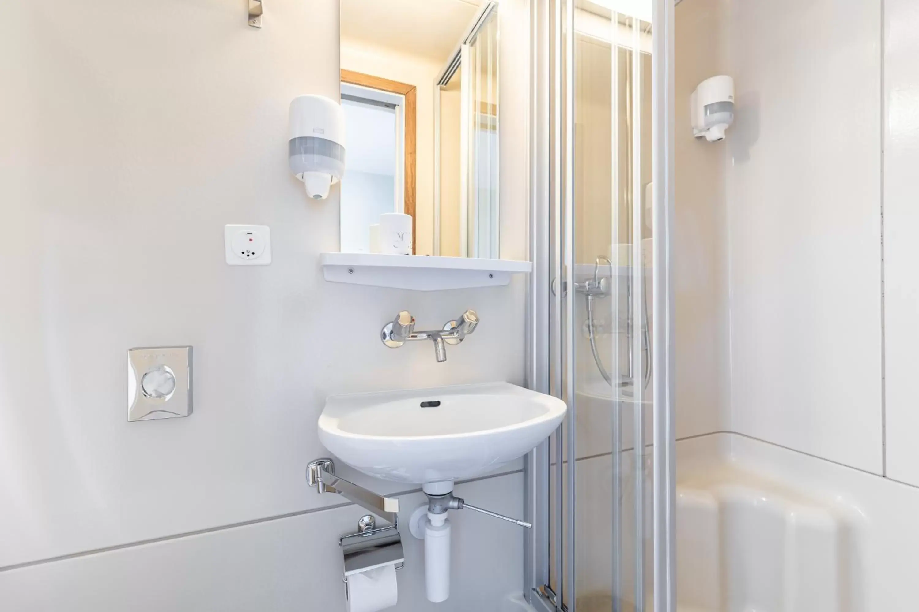 Comfort Single Room - single occupancy in feRUS Hotel Comfort Single Room - single occupancy in feRUS Hotel