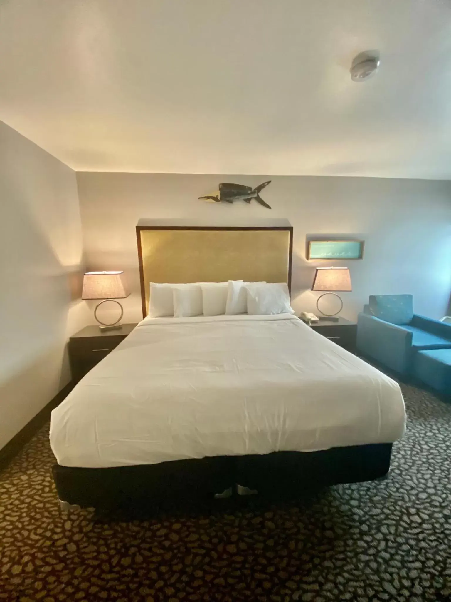 Luxury Two-Bedroom Suite in Morro Shores Inn And Suites Luxury Two-Bedroom Suite in Morro Shores Inn And Suites