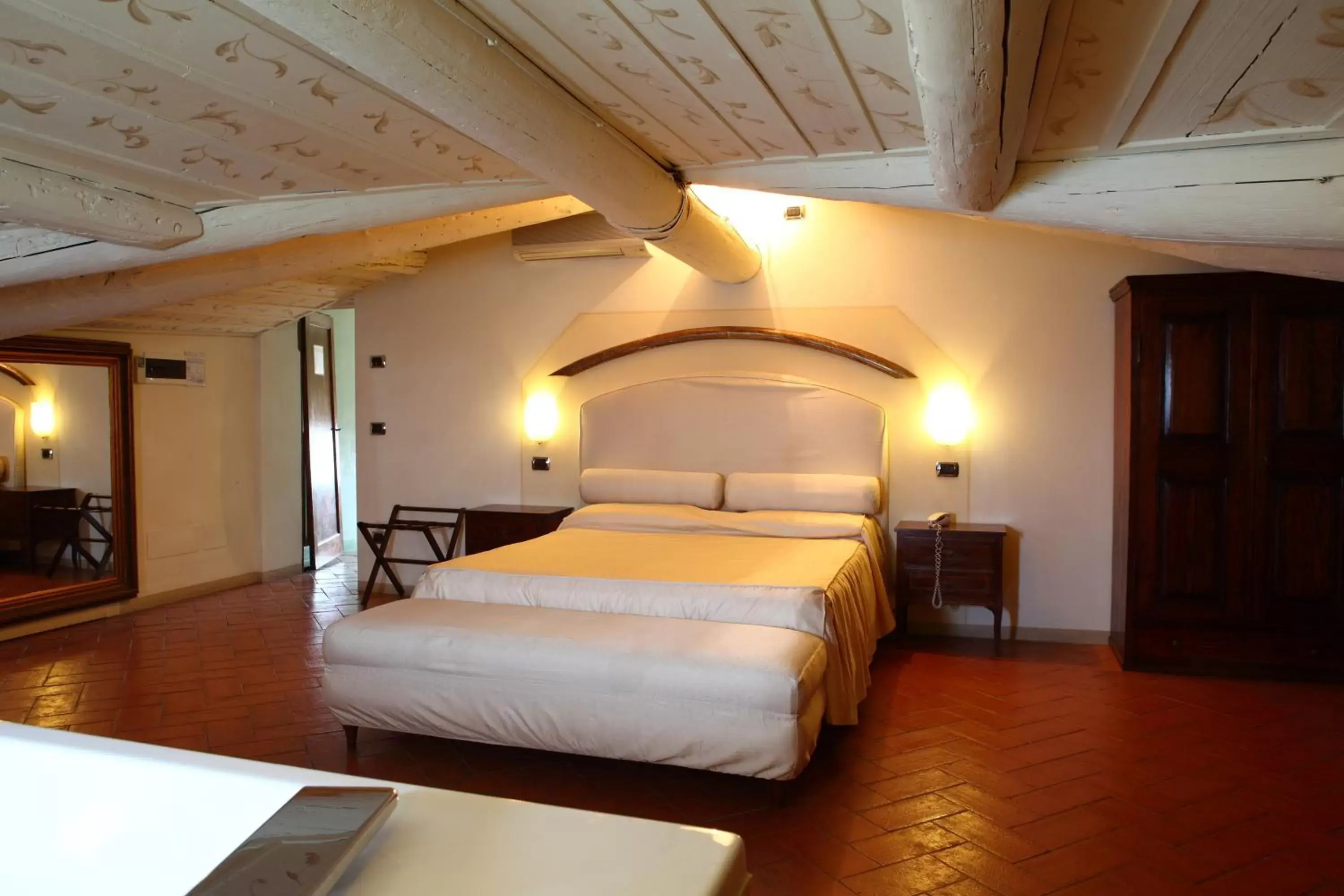 Queen Suite in Classique Queen Suite in Classique