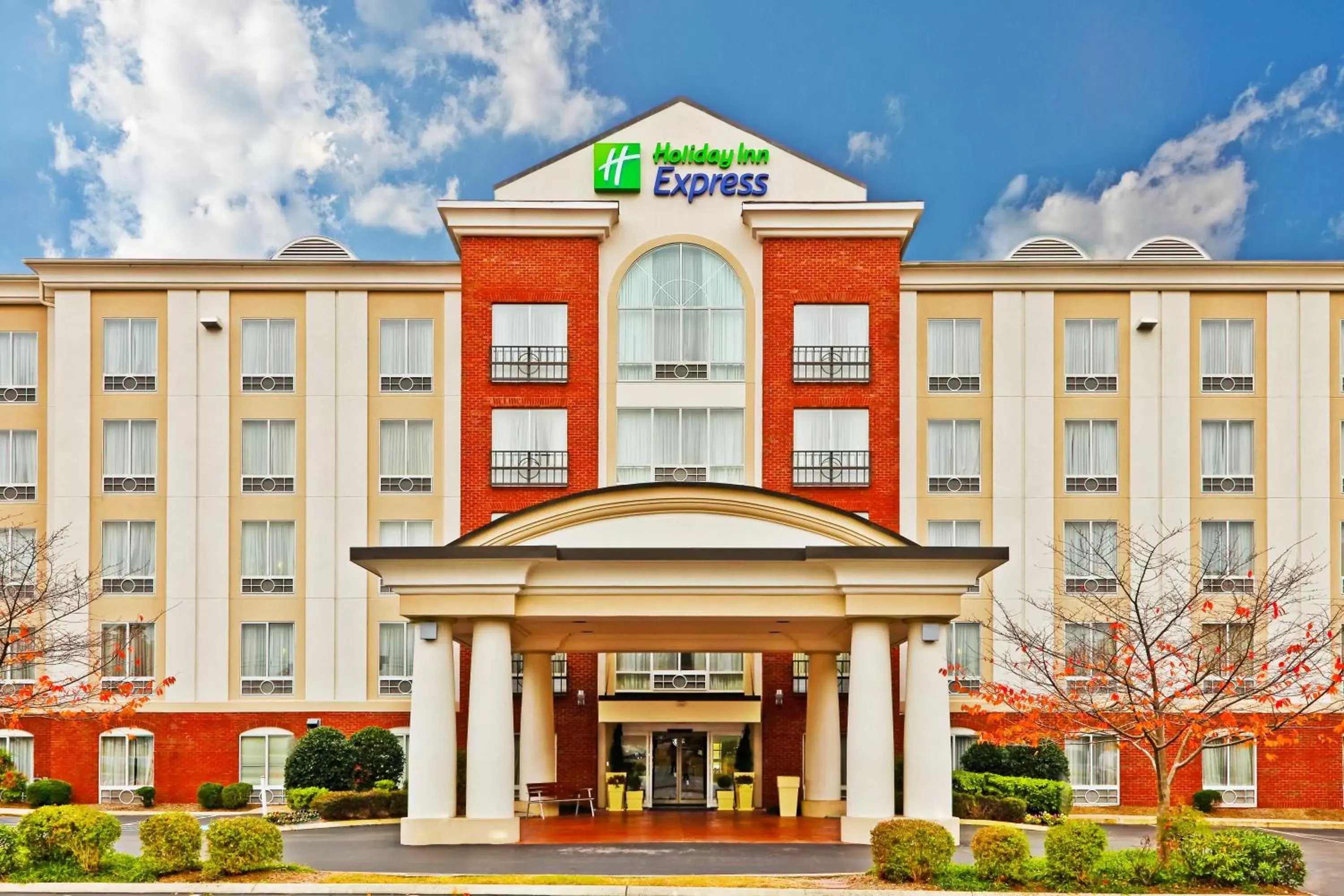 Holiday Inn Express Hotel & Suites Chattanooga-Lookout Mountain by IHG Holiday Inn Express Hotel & Suites Chattanooga-Lookout Mountain by IHG