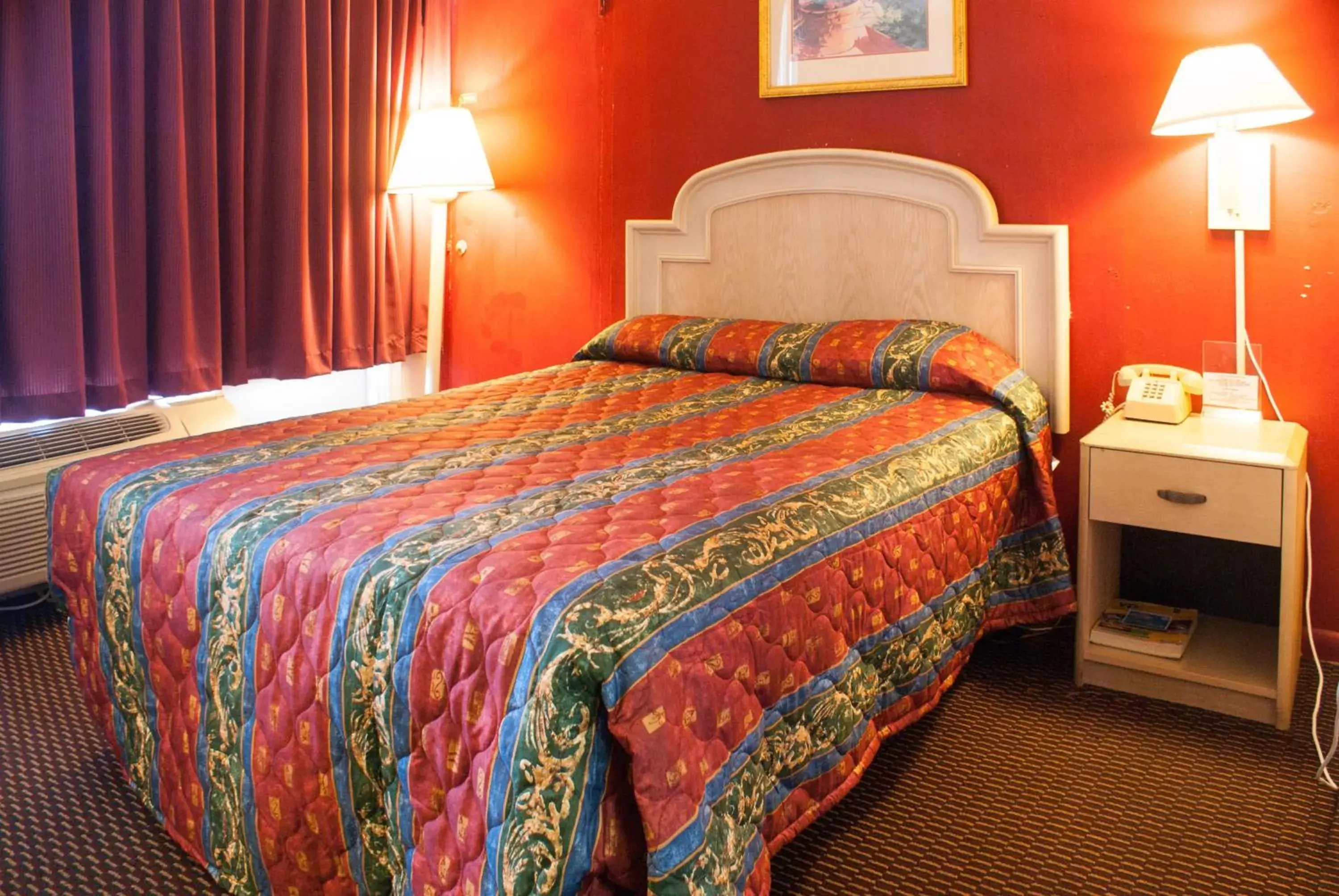 Standard Single Room Non-Smoking in Scottish Inn Downtown Jacksonville Standard Single Room Non-Smoking in Scottish Inn Downtown Jacksonville