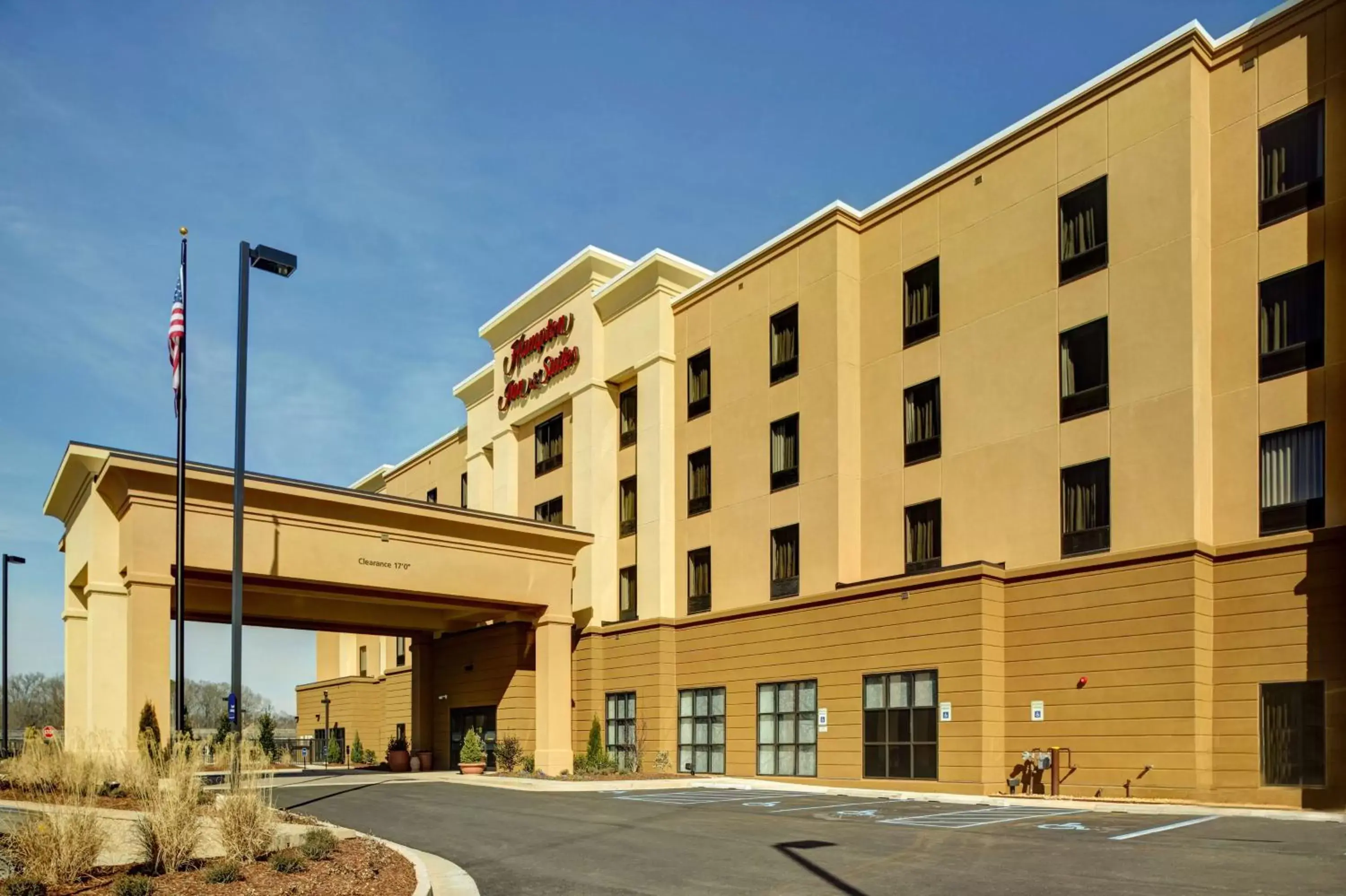 Hampton Inn and Suites Columbus, MS Hampton Inn and Suites Columbus, MS